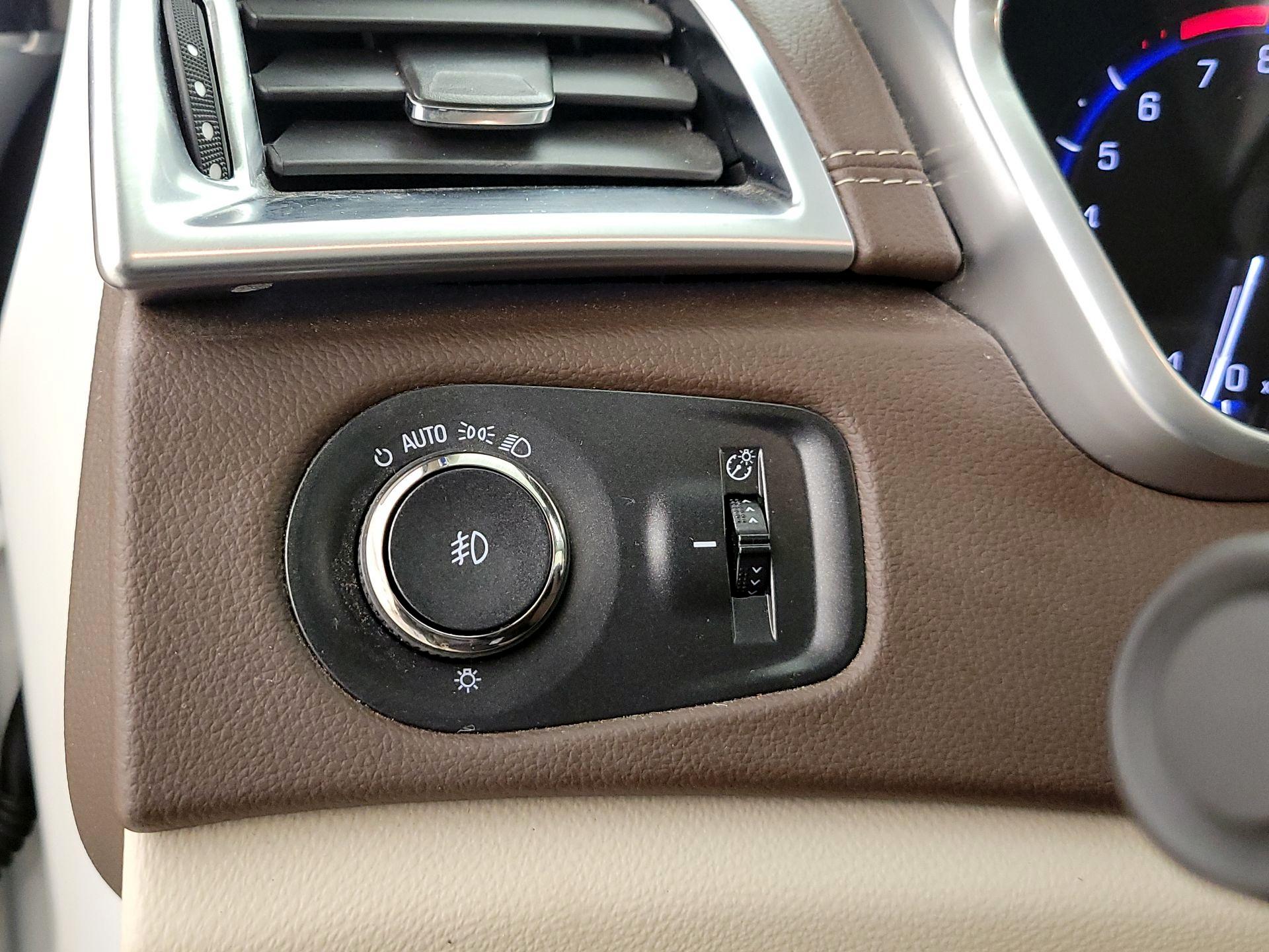 Thumbnail: 2016 Cadillac SRX - 13