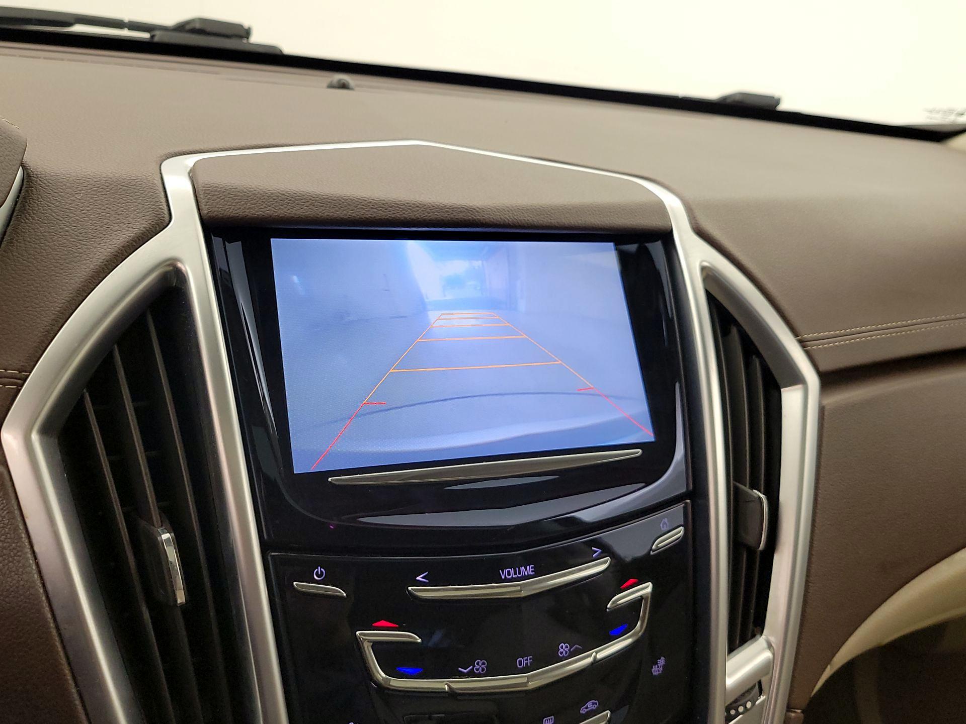 Thumbnail: 2016 Cadillac SRX - 15