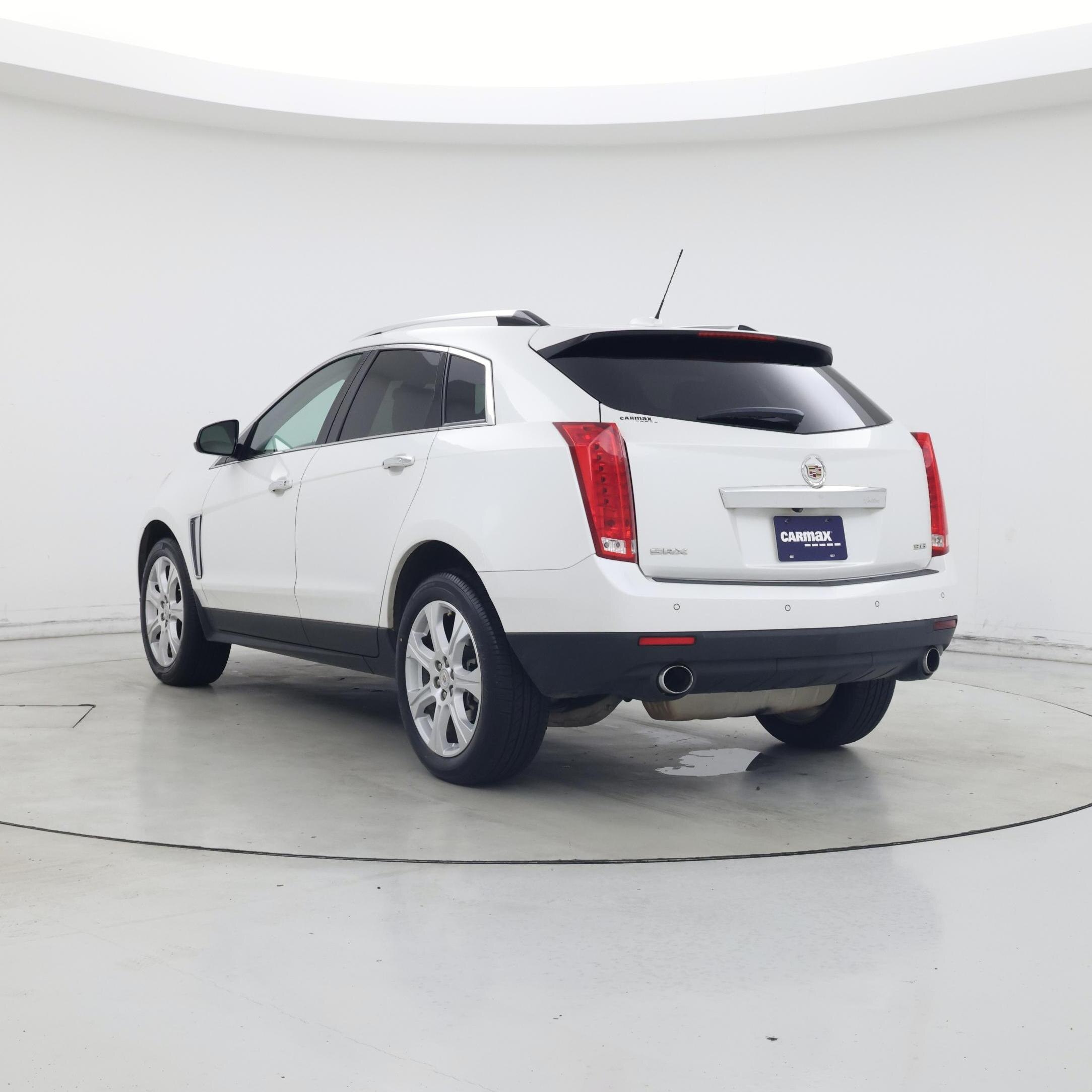 Thumbnail: 2016 Cadillac SRX - 2