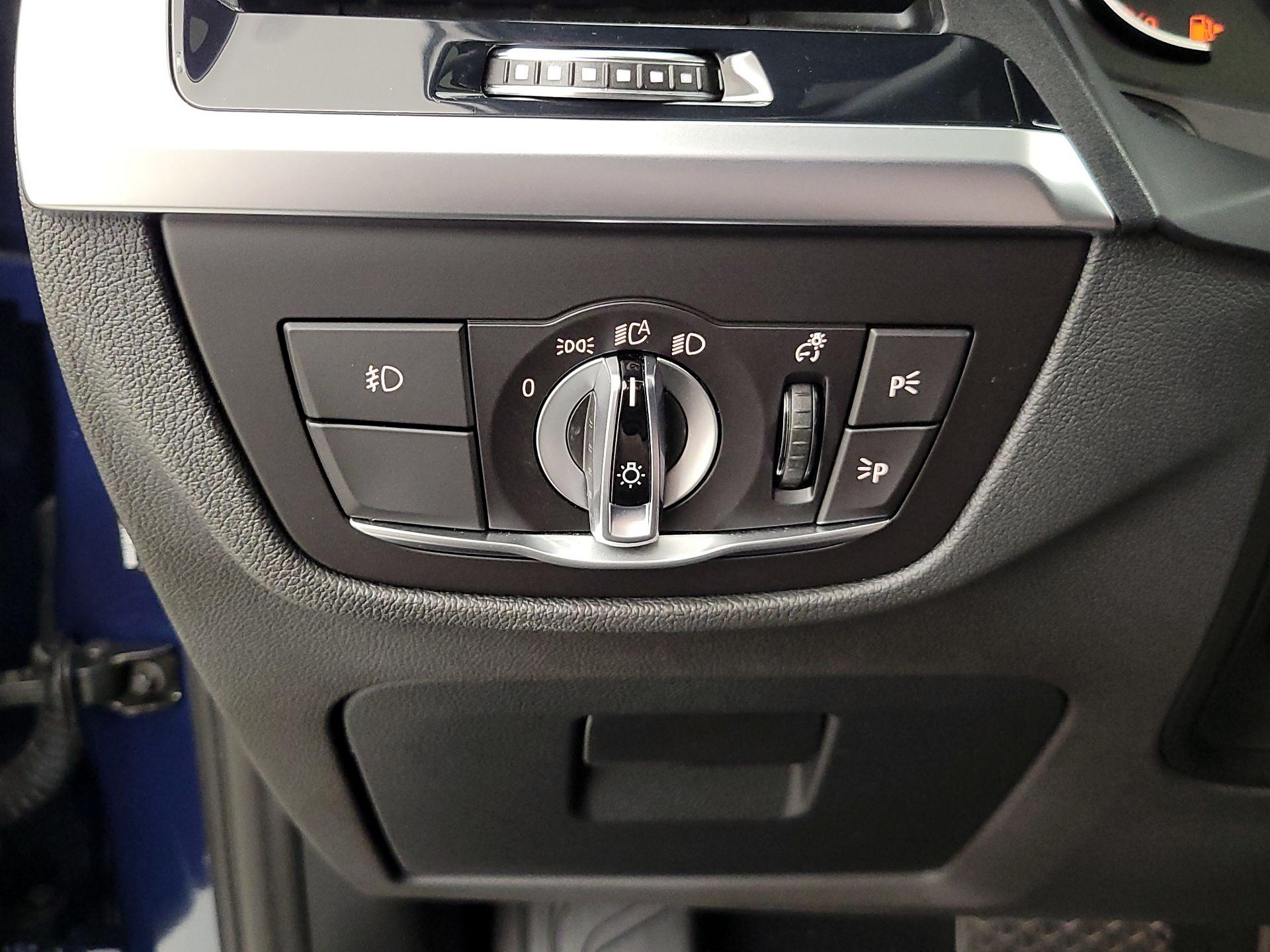 Thumbnail: 2020 BMW X3 - 13