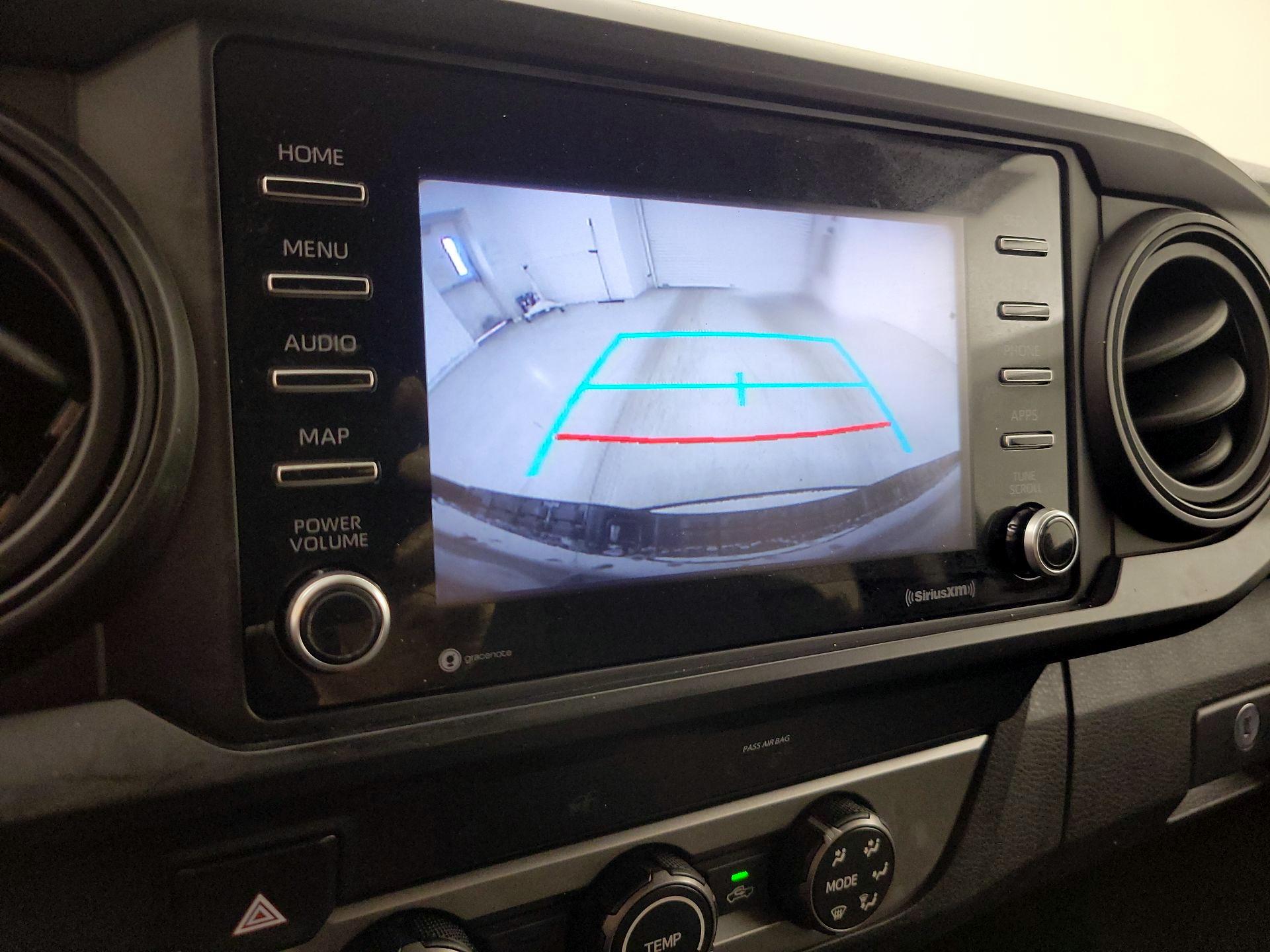 Thumbnail: 2020 Toyota Tacoma - 15