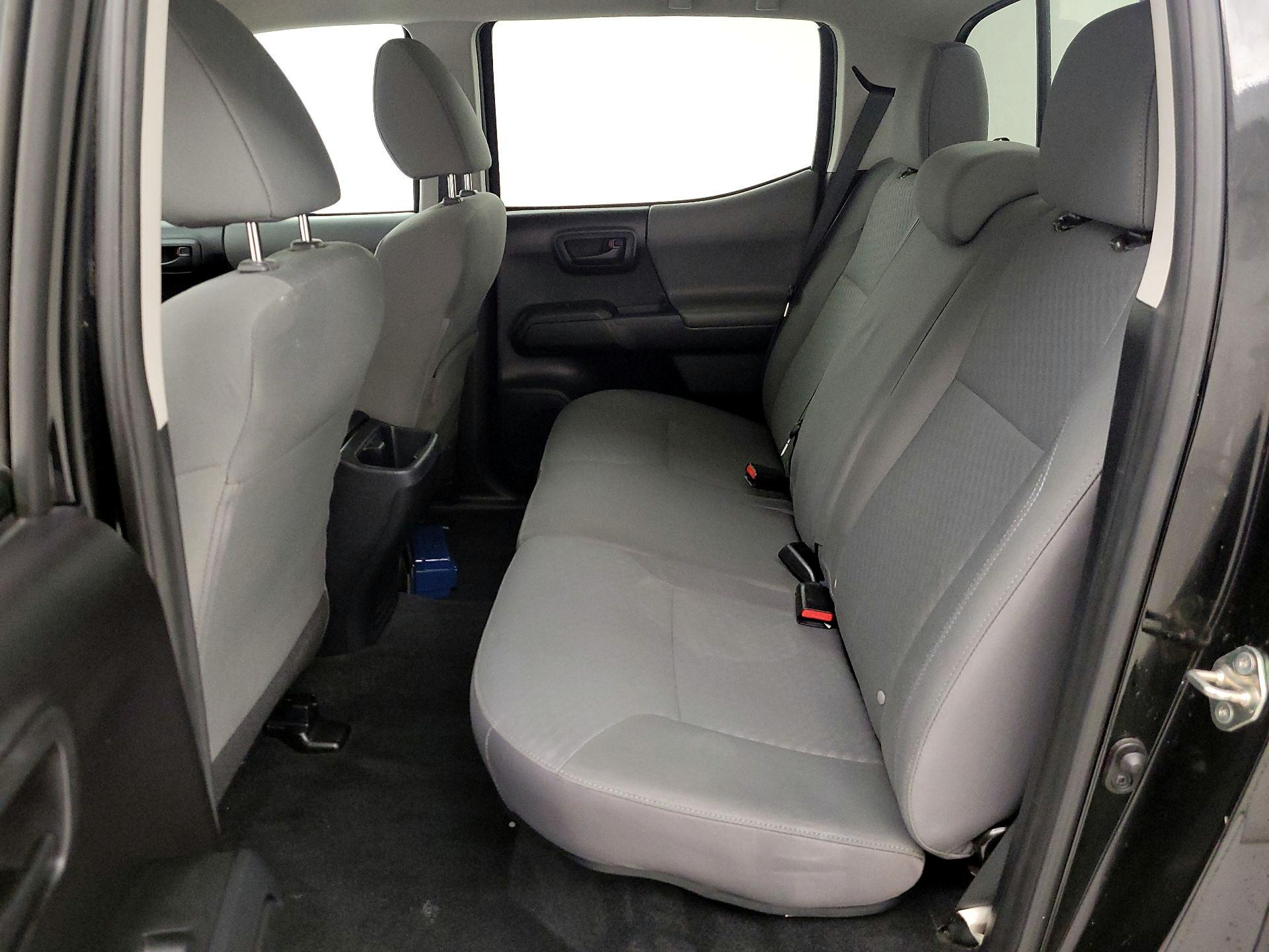 Thumbnail: 2020 Toyota Tacoma - 20