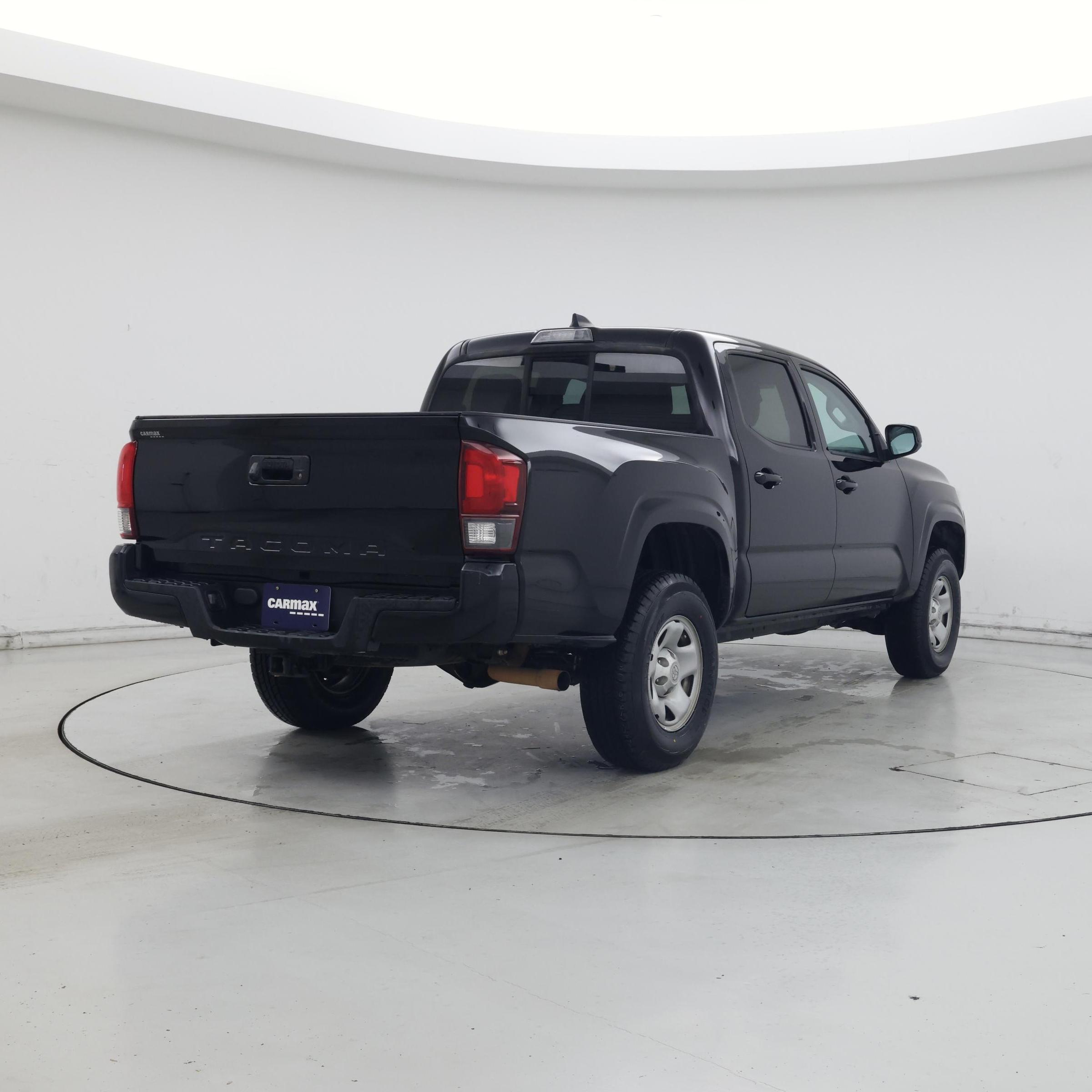 Thumbnail: 2020 Toyota Tacoma - 8