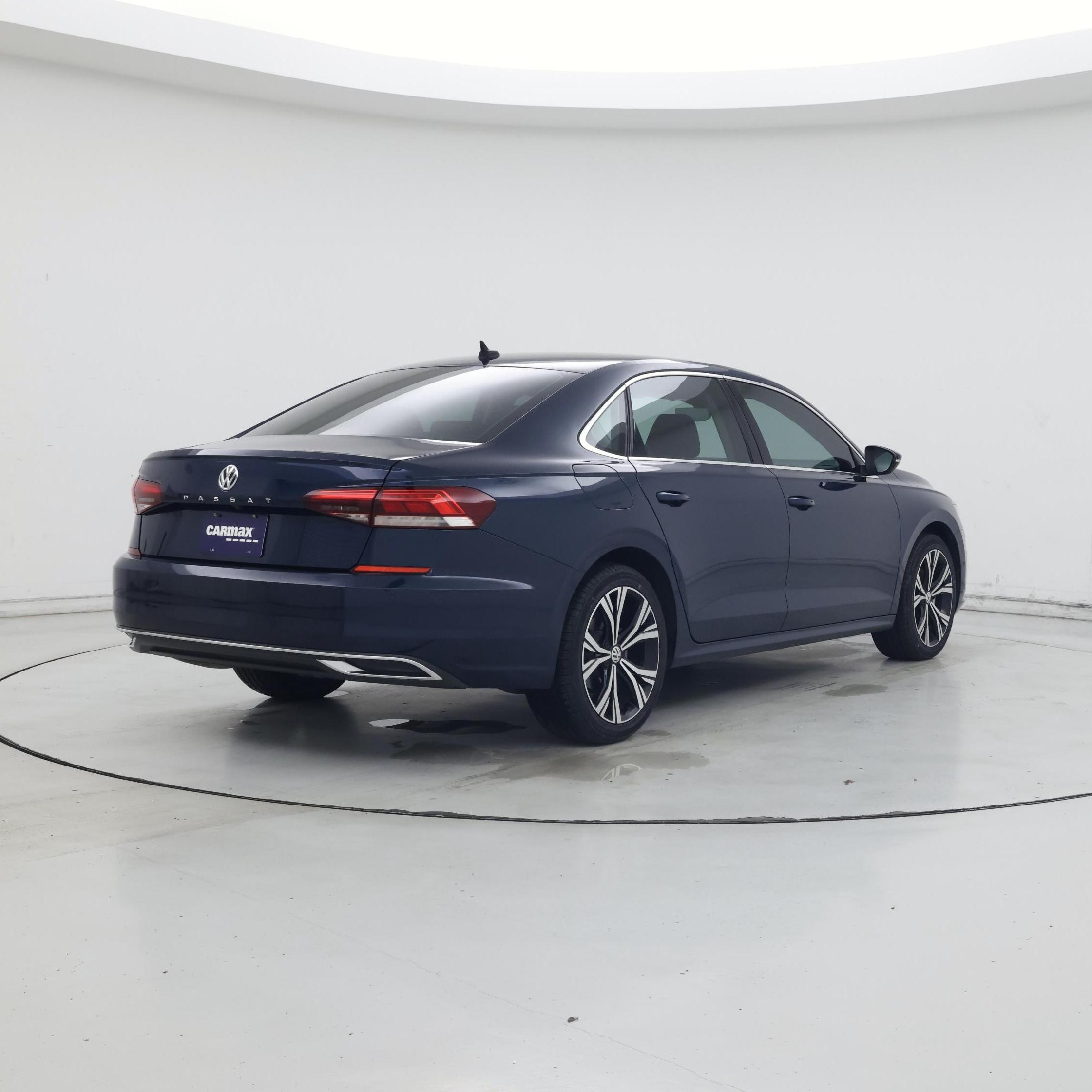 Thumbnail: 2020 Volkswagen Passat - 8