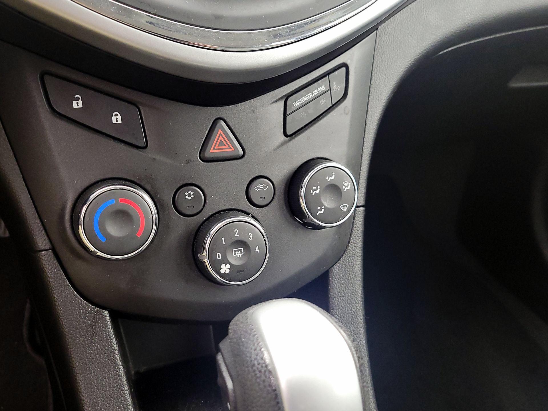 Thumbnail: 2020 Chevrolet Sonic - 16