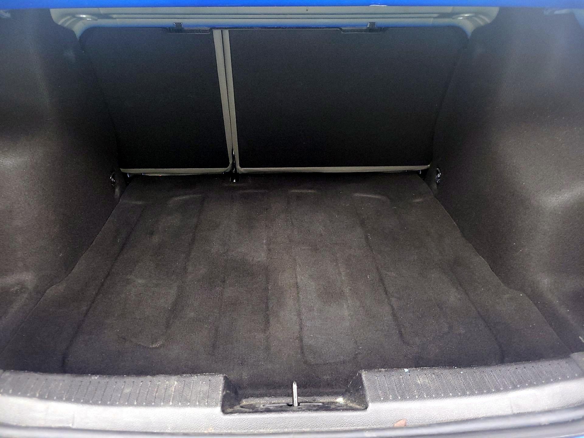 Thumbnail: 2020 Chevrolet Sonic - 20