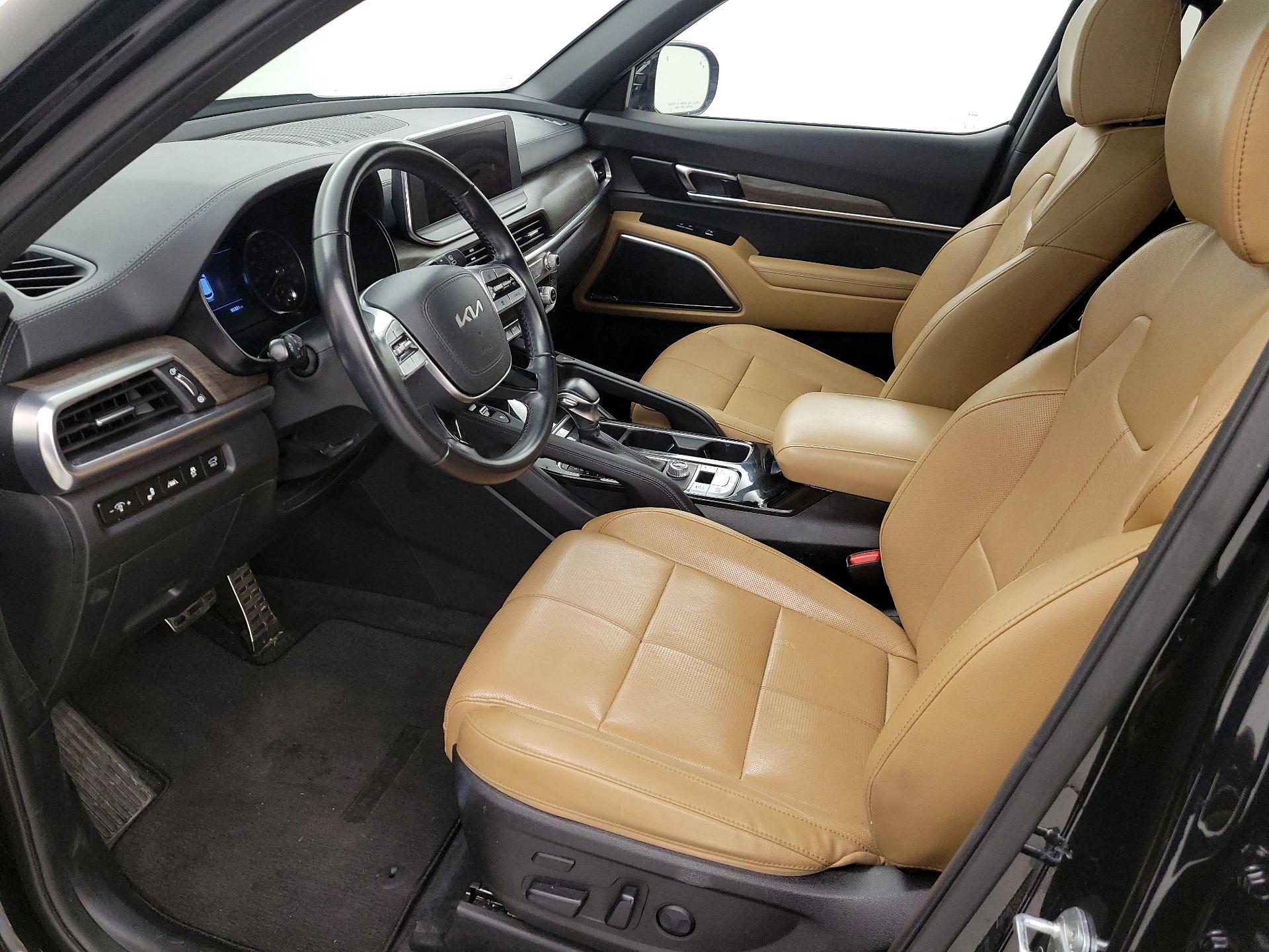 Thumbnail: 2022 Kia Telluride - 11