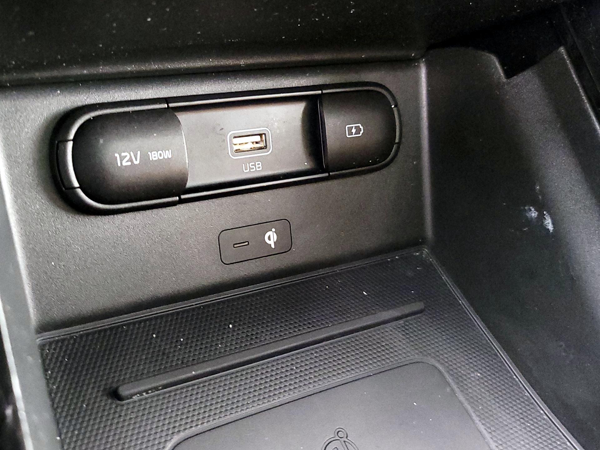 Thumbnail: 2022 Kia Telluride - 19