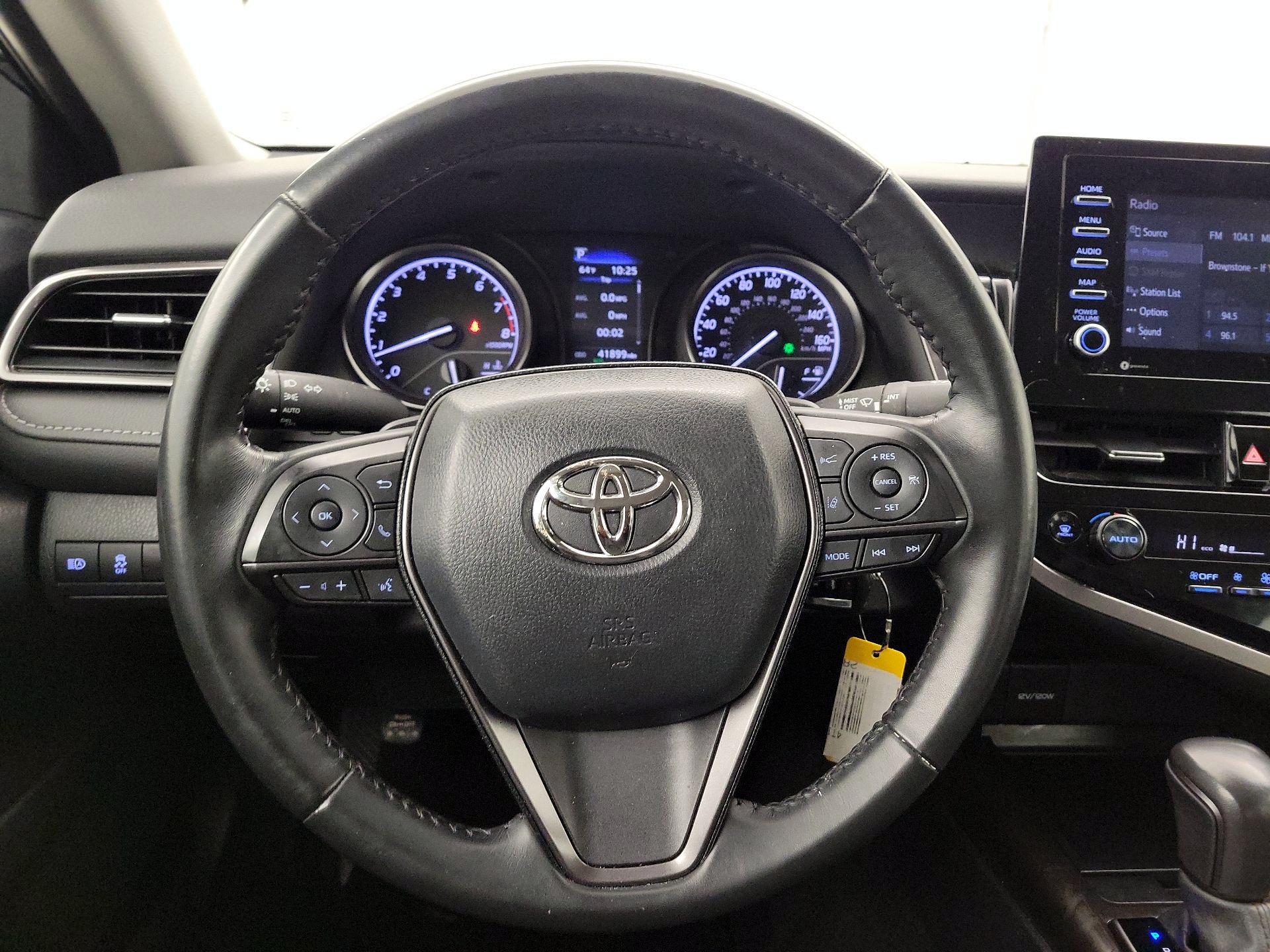 Thumbnail: 2024 Toyota Camry - 10