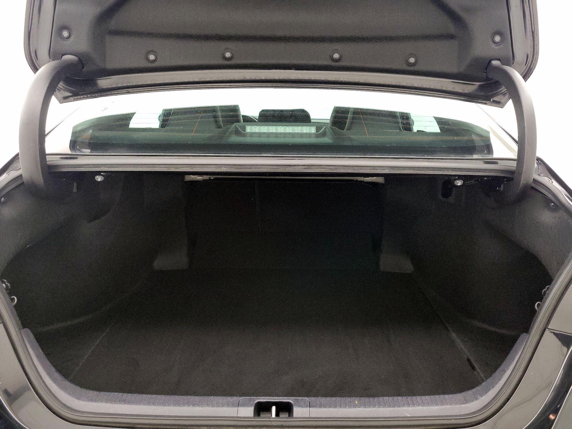 Thumbnail: 2024 Toyota Camry - 20