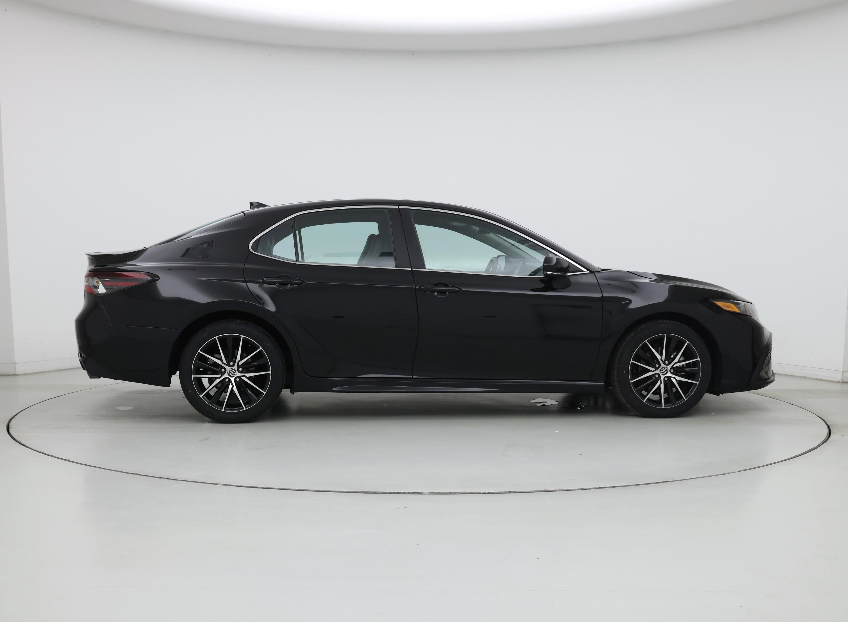 Thumbnail: 2024 Toyota Camry - 7