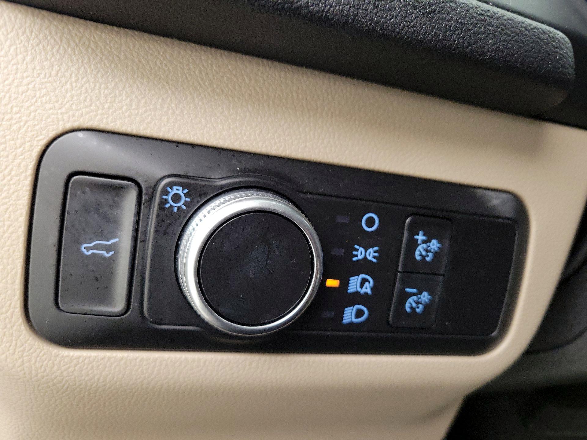 Thumbnail: 2021 Ford Escape - 13