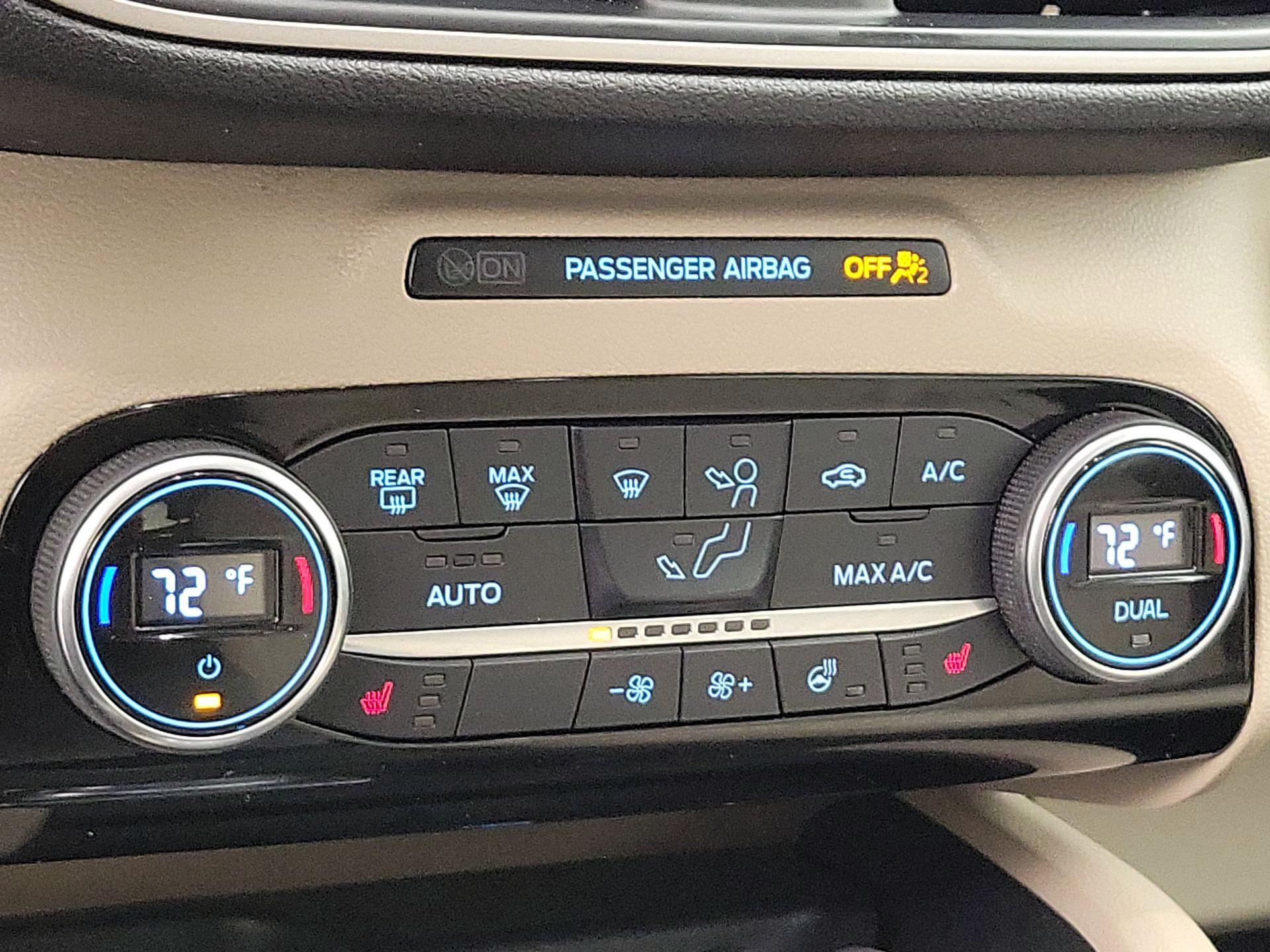 Thumbnail: 2021 Ford Escape - 17