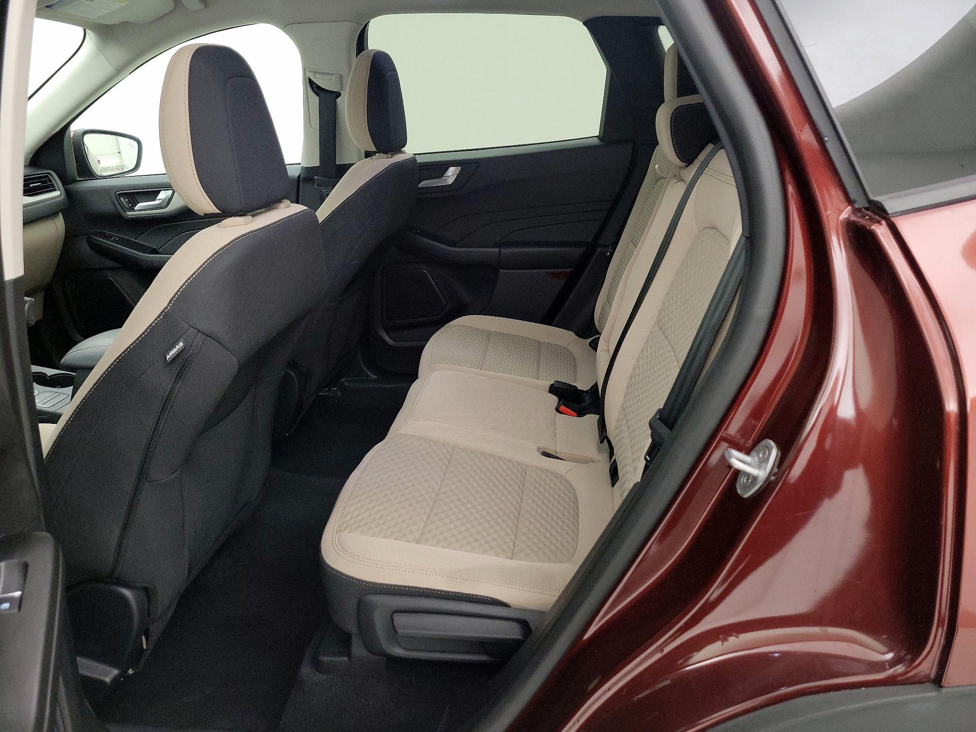 Thumbnail: 2021 Ford Escape - 20