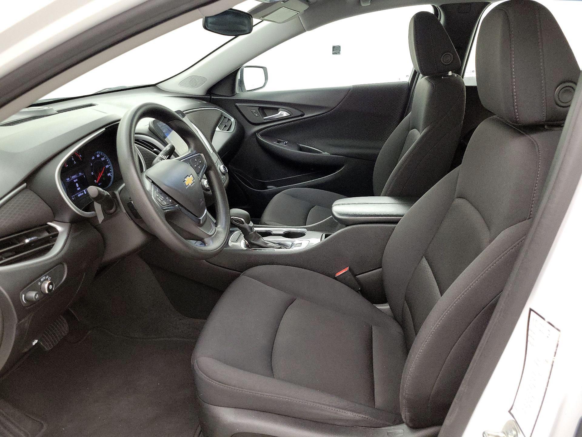 Thumbnail: 2023 Chevrolet Malibu - 11