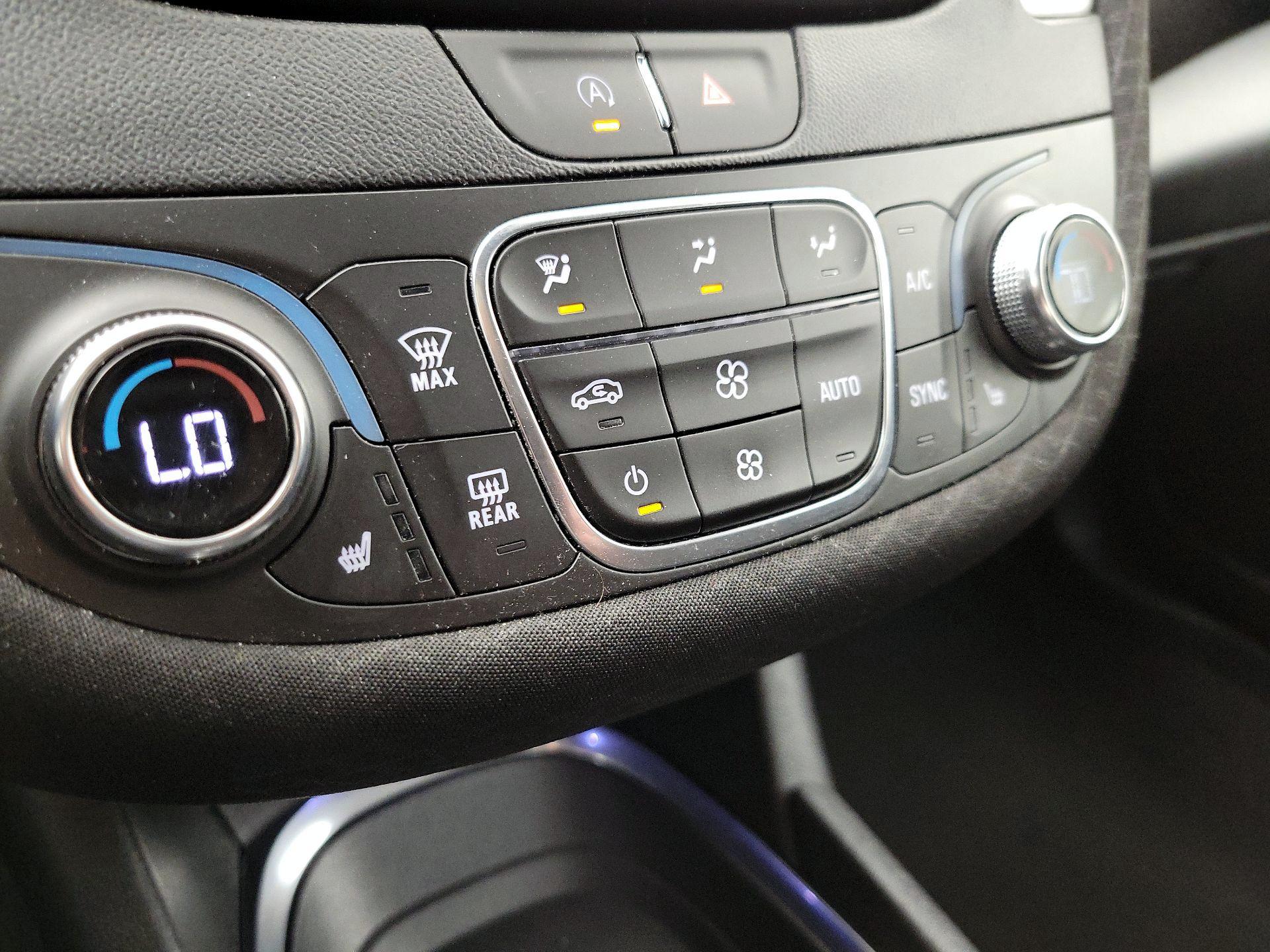 Thumbnail: 2023 Chevrolet Malibu - 16