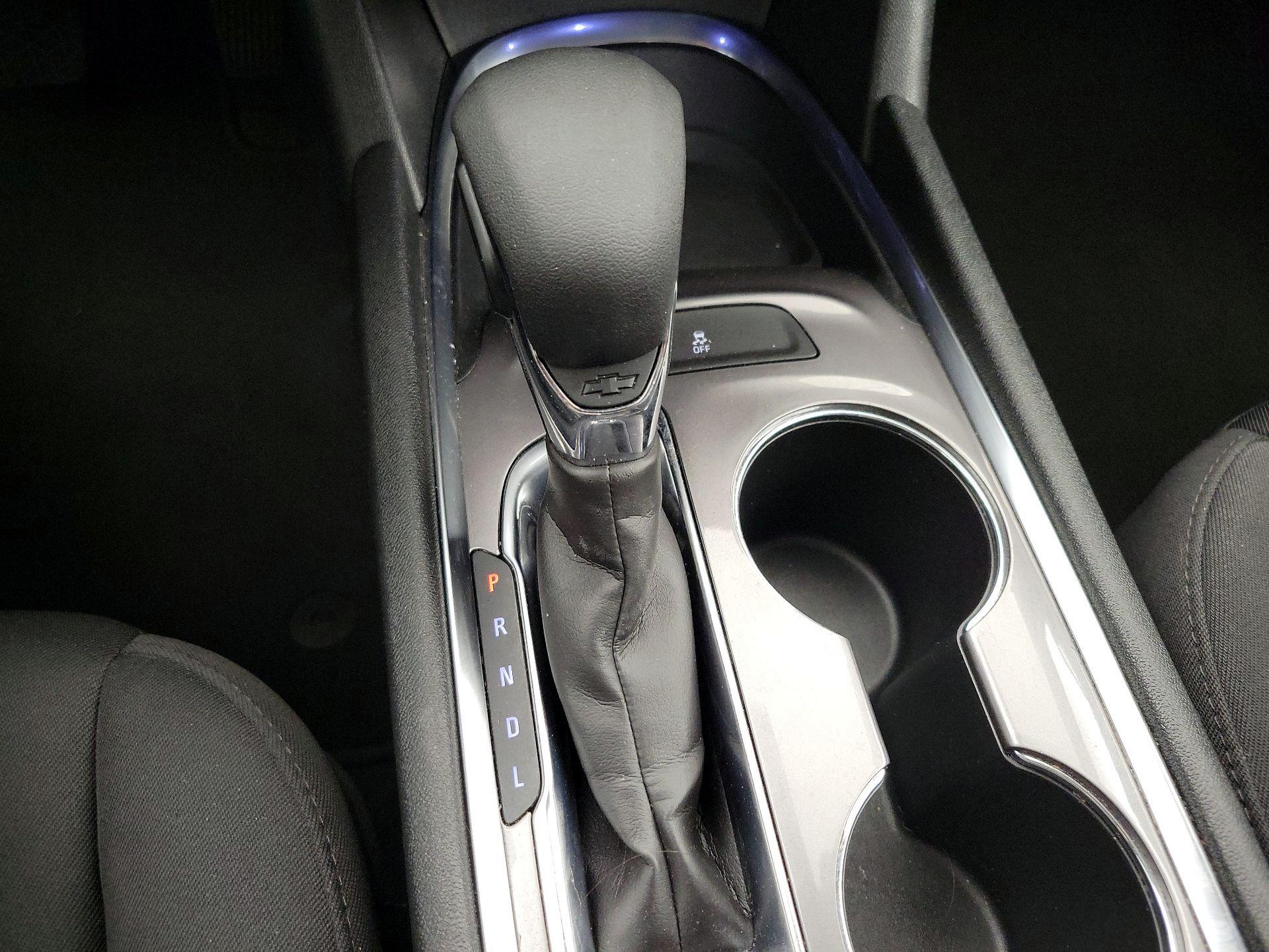 Thumbnail: 2023 Chevrolet Malibu - 17