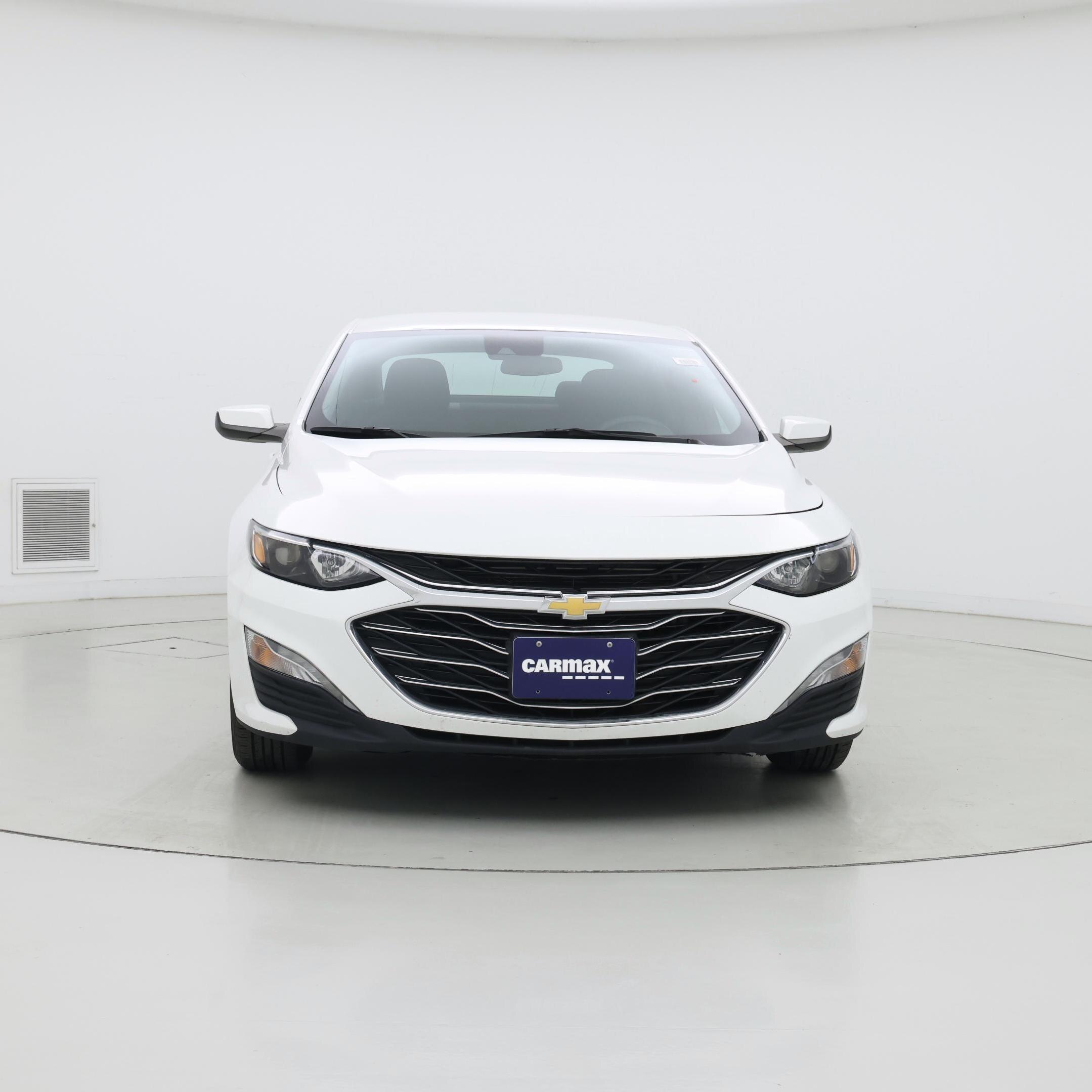 Thumbnail: 2023 Chevrolet Malibu - 5