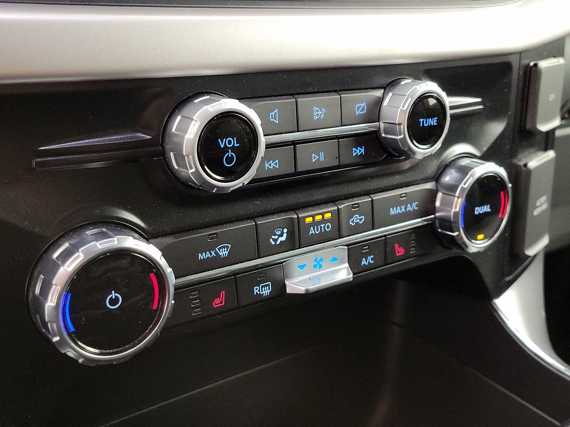 Thumbnail: 2023 Ford F-150 - 17