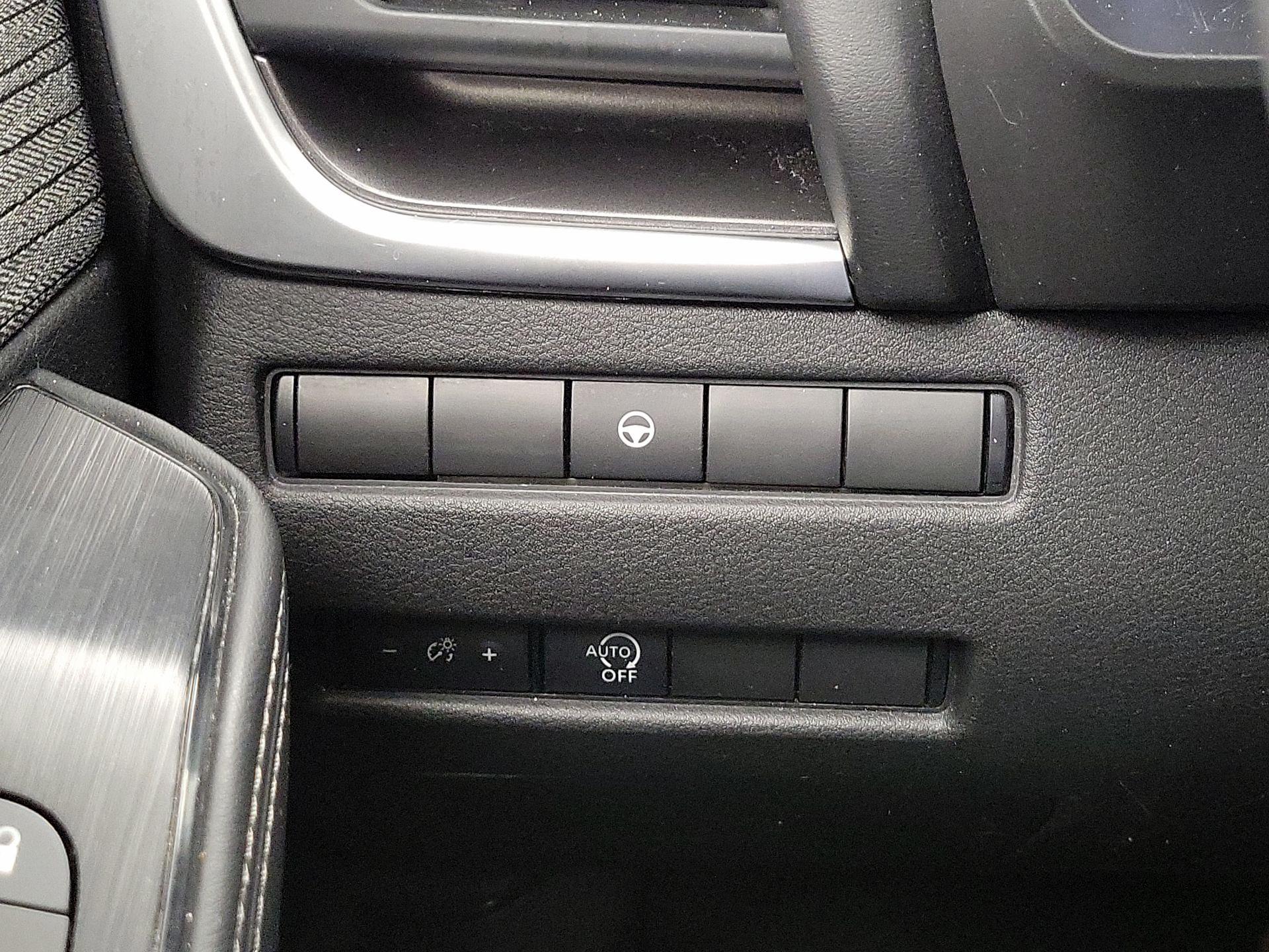 Thumbnail: 2023 Nissan Rogue - 13