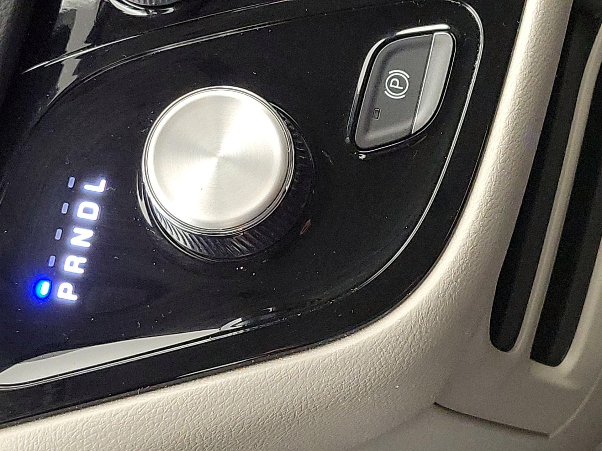 Thumbnail: 2024 Chrysler Pacifica - 17