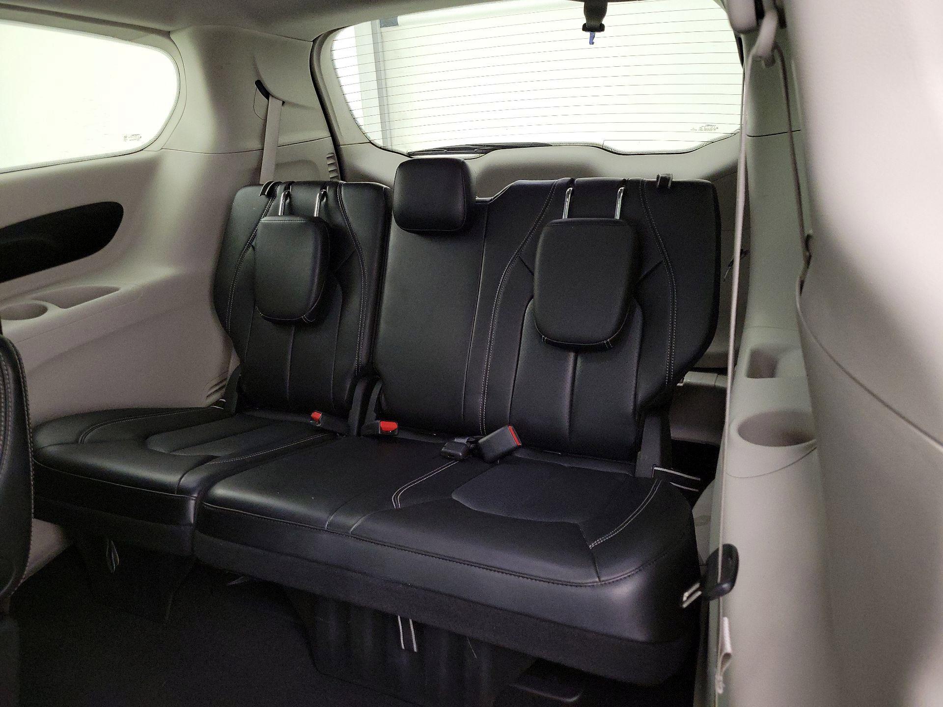 Thumbnail: 2024 Chrysler Pacifica - 20