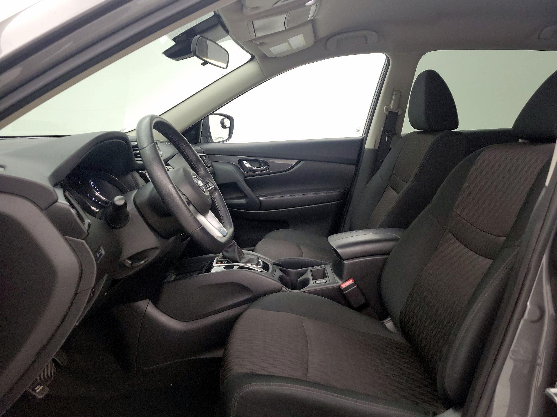 Thumbnail: 2020 Nissan Rogue - 11