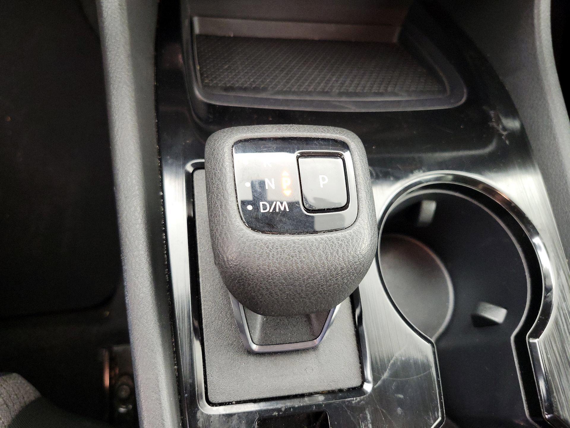 Thumbnail: 2023 Nissan Rogue - 17