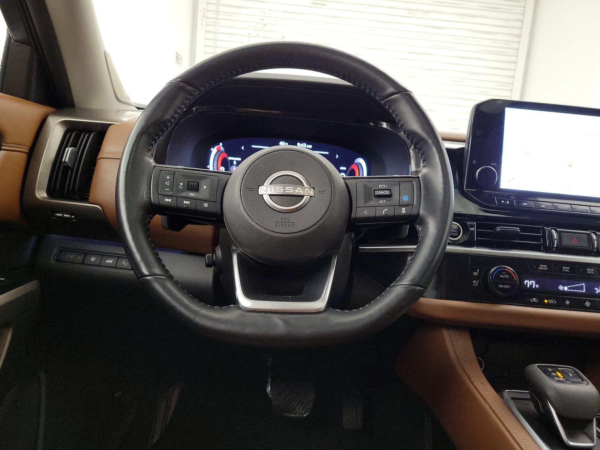 Thumbnail: 2023 Nissan Pathfinder - 10