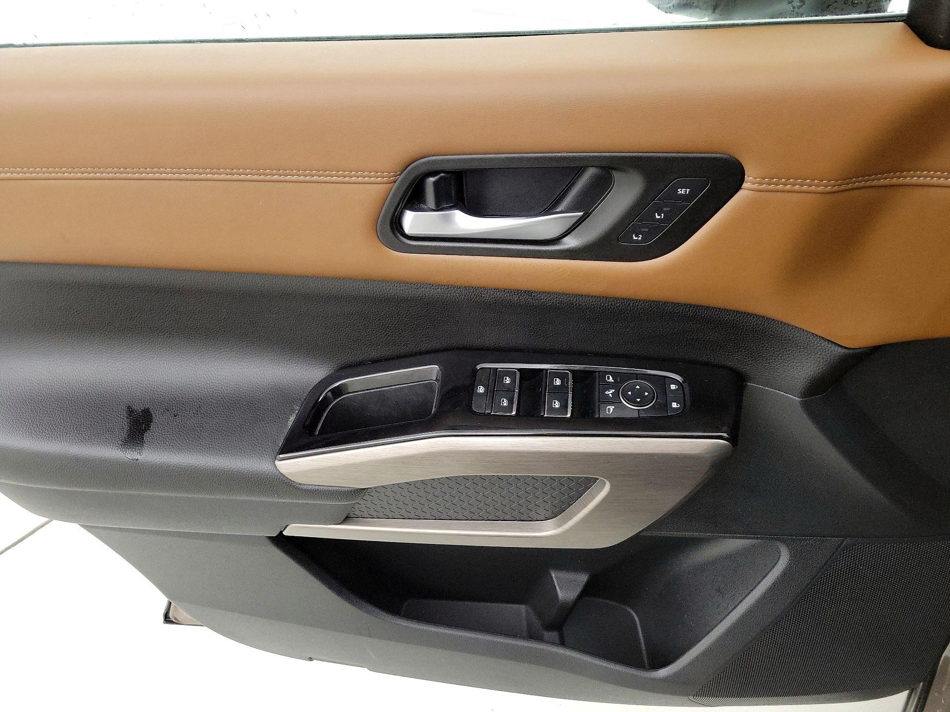 Thumbnail: 2023 Nissan Pathfinder - 12