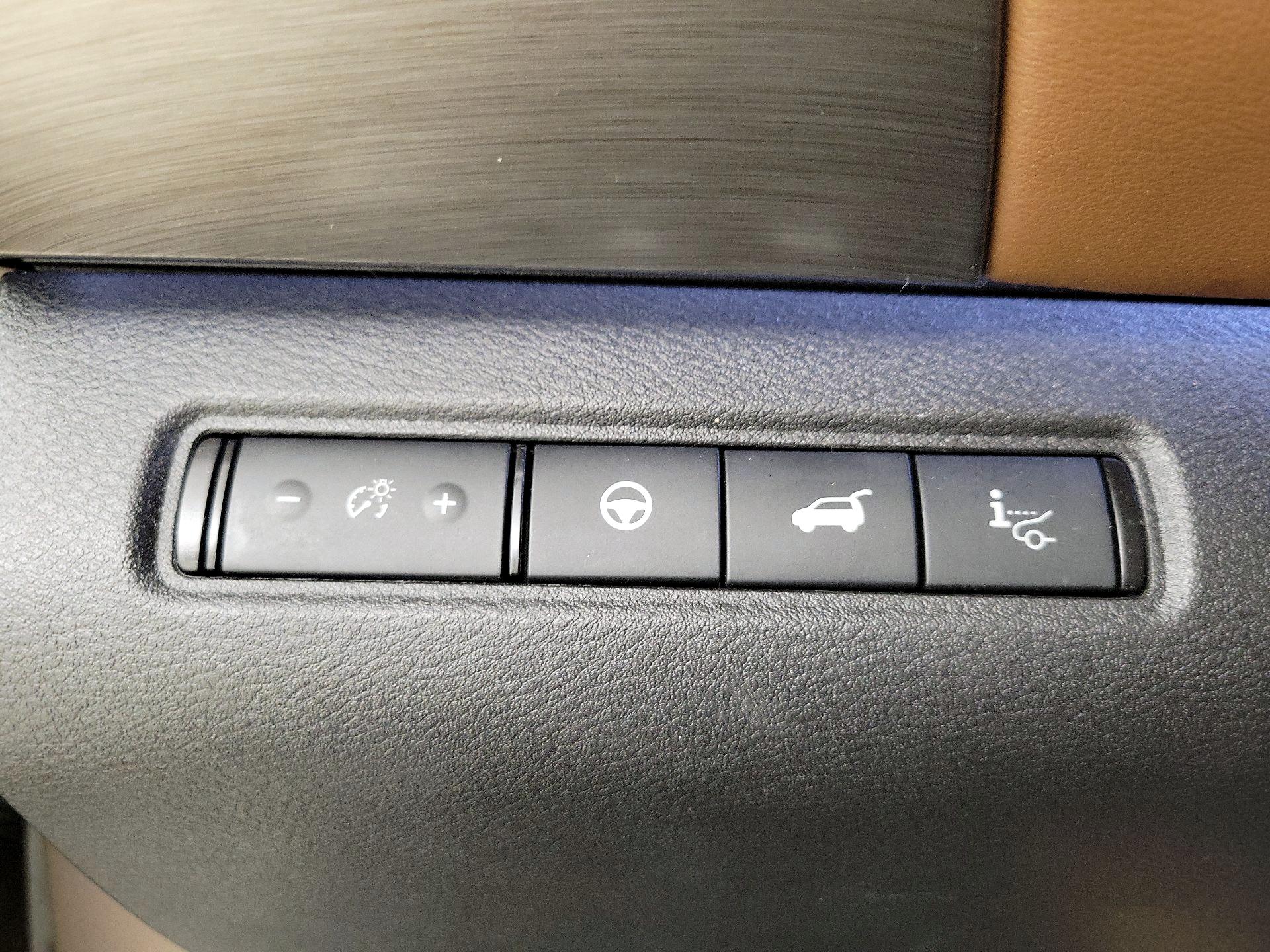 Thumbnail: 2023 Nissan Pathfinder - 13