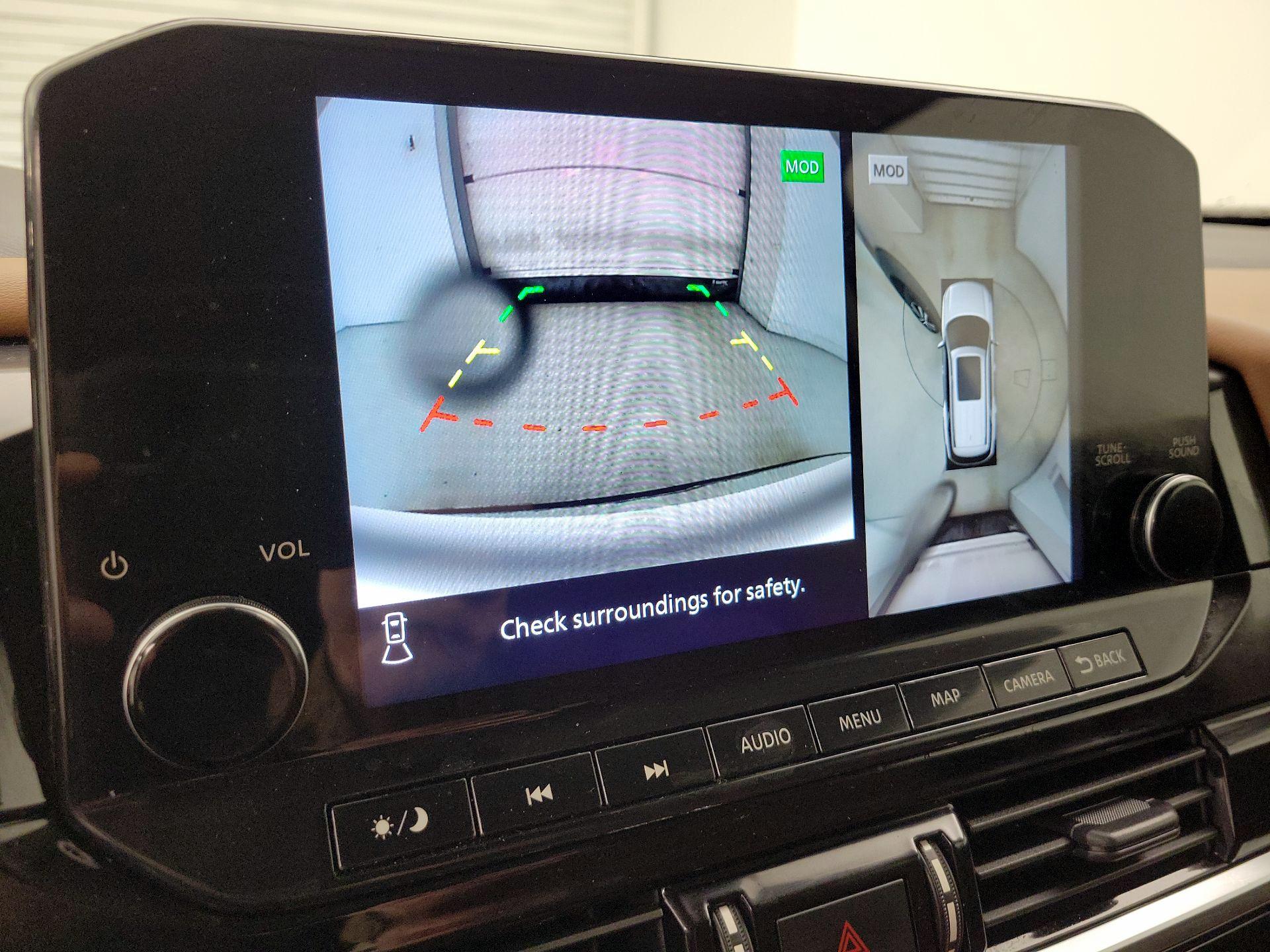 Thumbnail: 2023 Nissan Pathfinder - 15