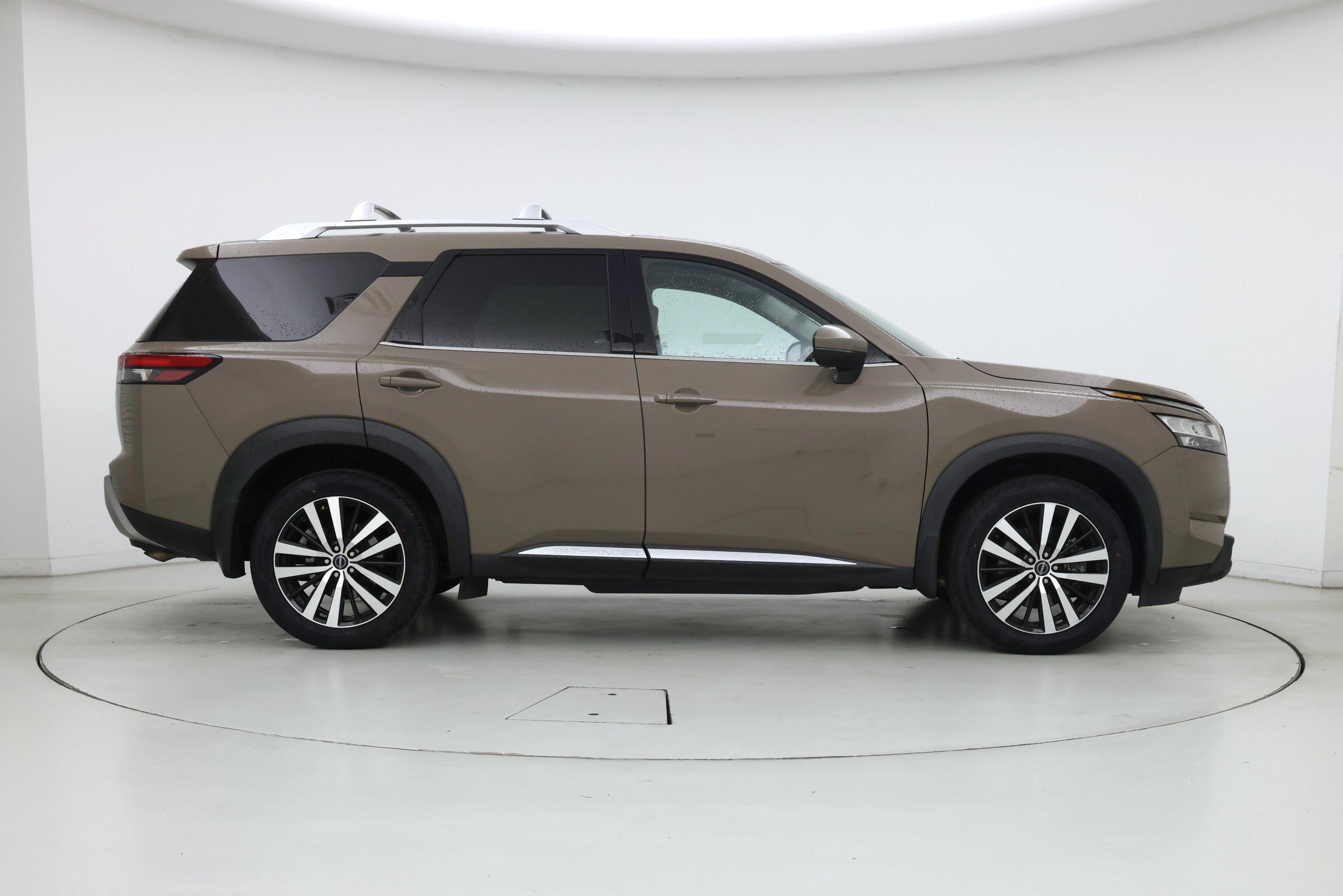Thumbnail: 2023 Nissan Pathfinder - 7