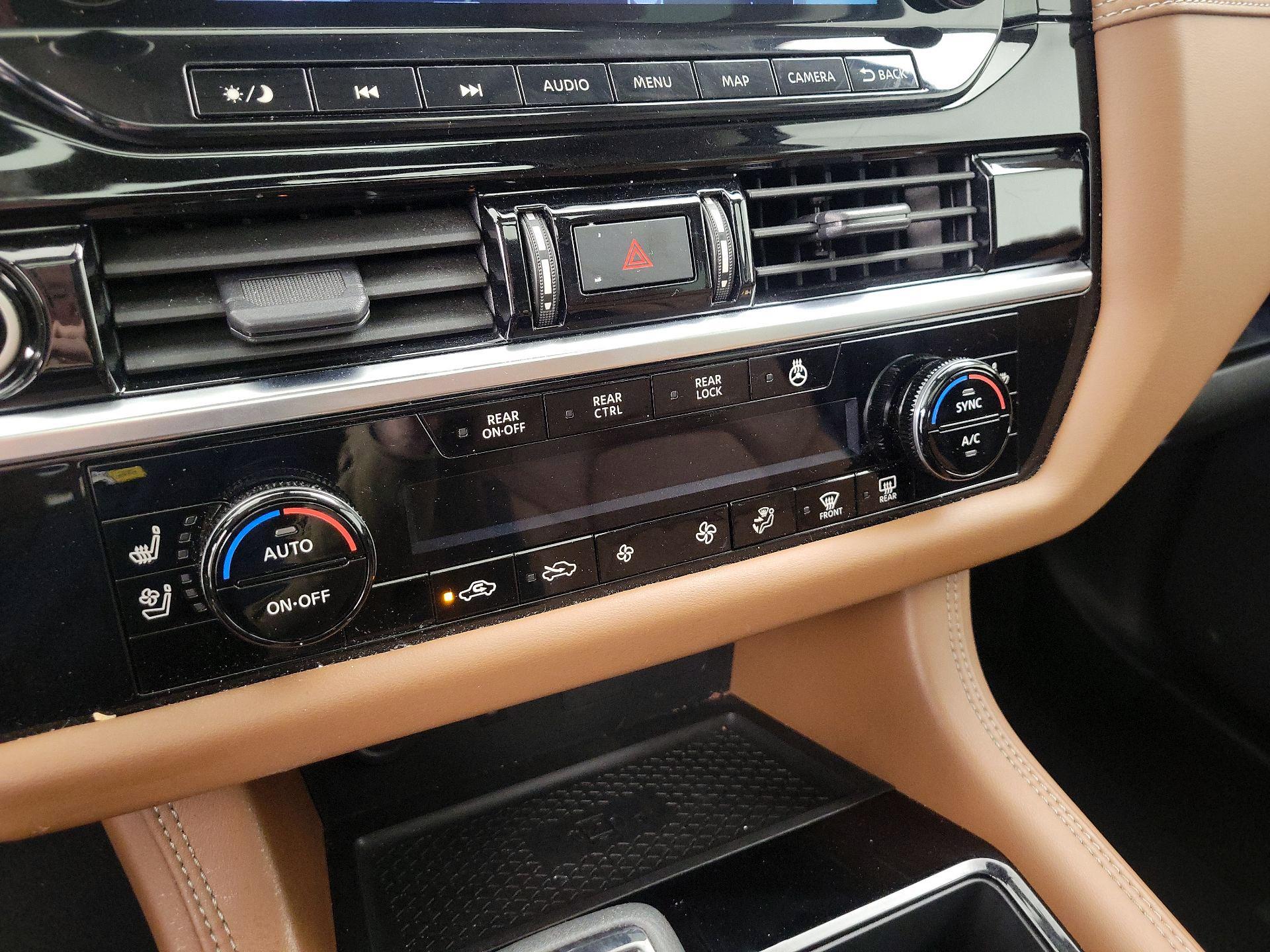 Thumbnail: 2023 Nissan Pathfinder - 17