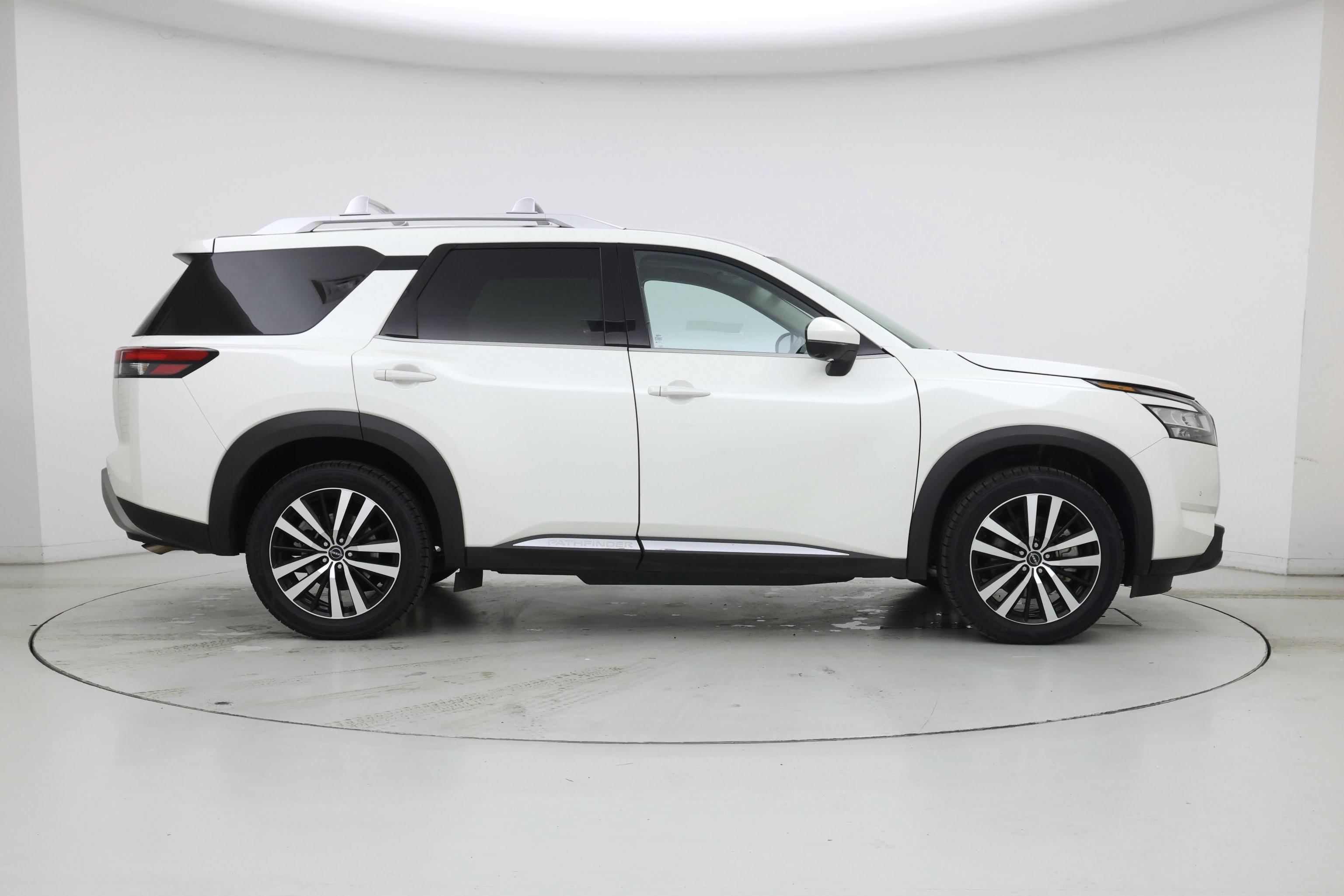 Thumbnail: 2023 Nissan Pathfinder - 7