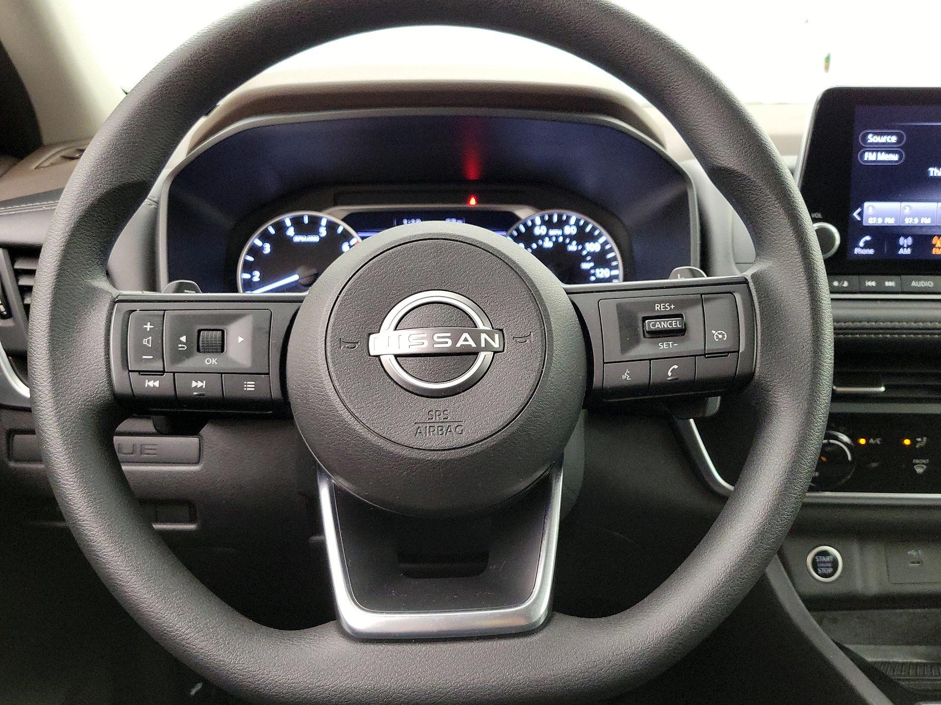 Thumbnail: 2023 Nissan Rogue - 10