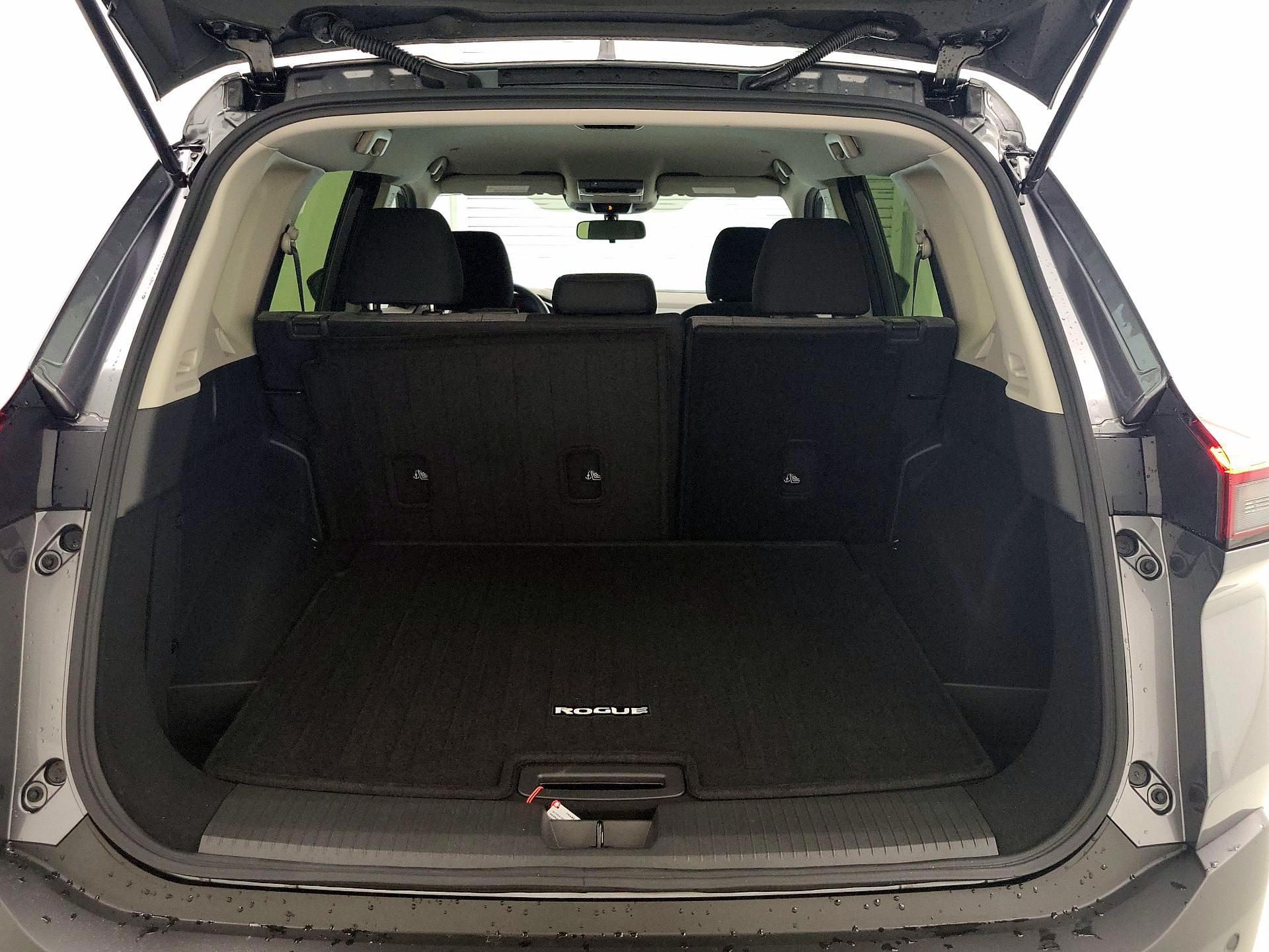 Thumbnail: 2023 Nissan Rogue - 20