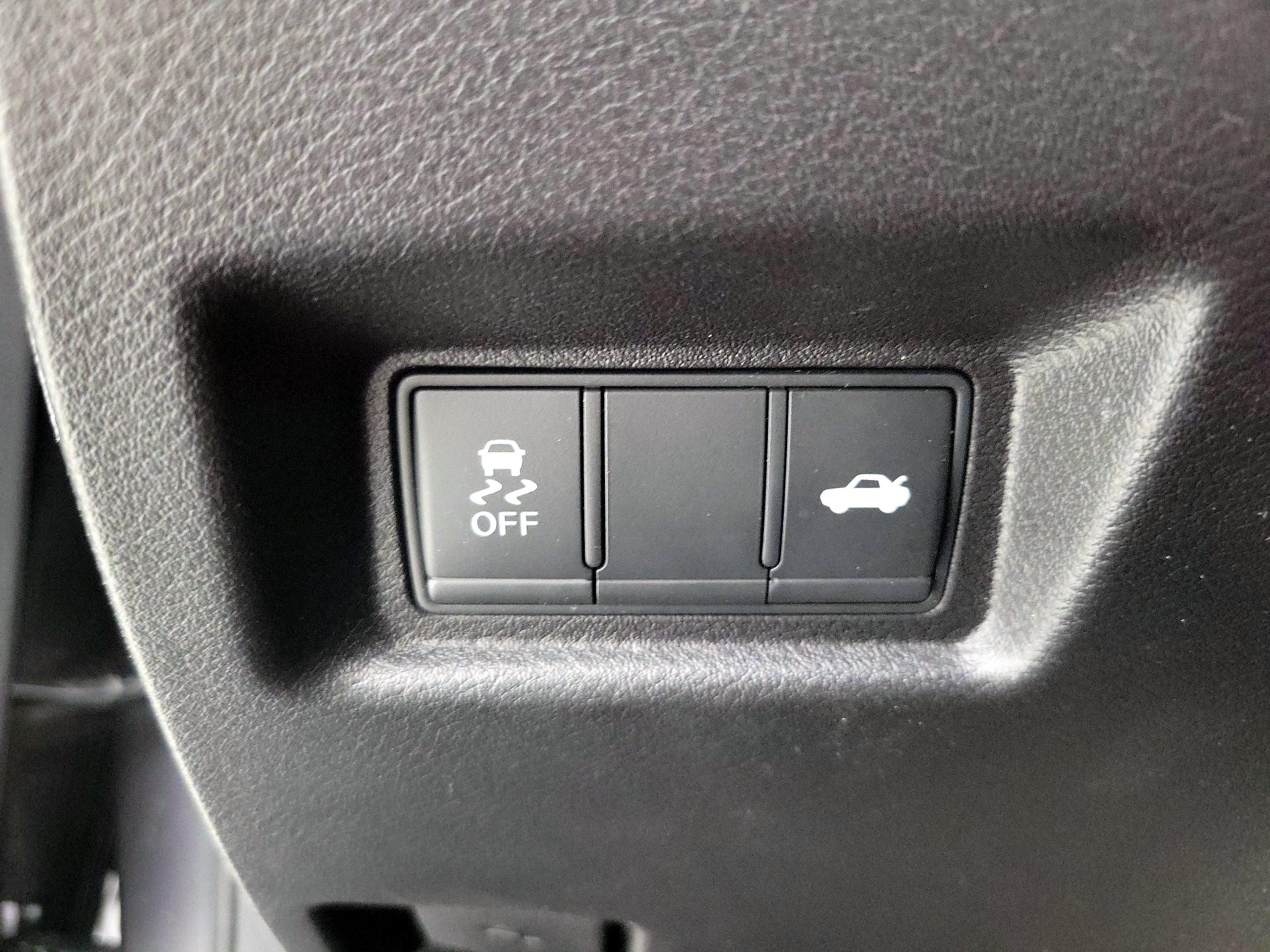 Thumbnail: 2022 INFINITI Q50 - 13