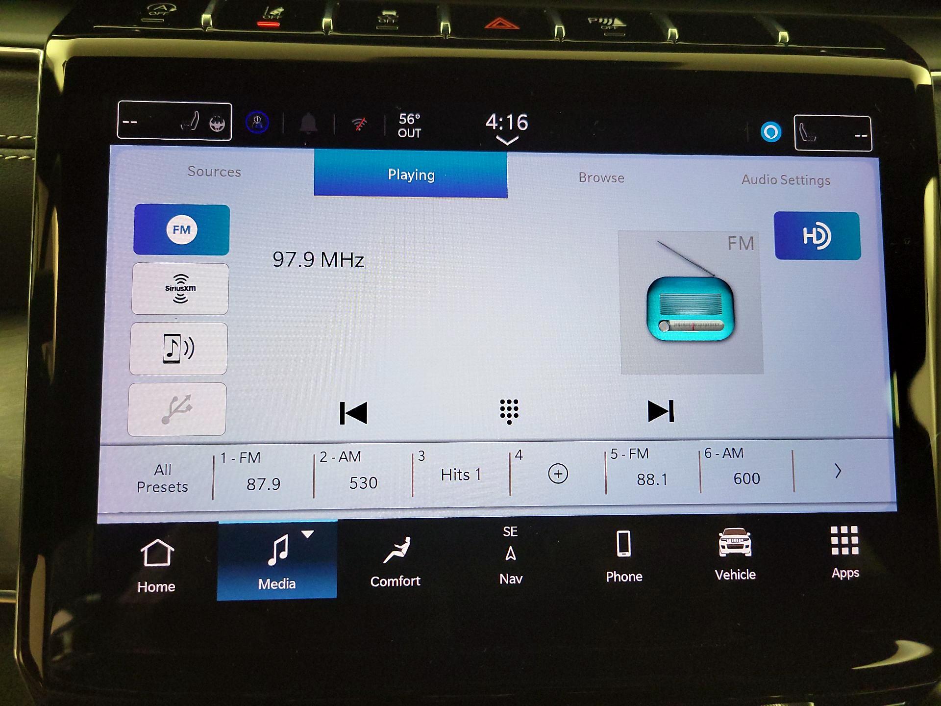 Thumbnail: 2023 Jeep Grand Cherokee - 16