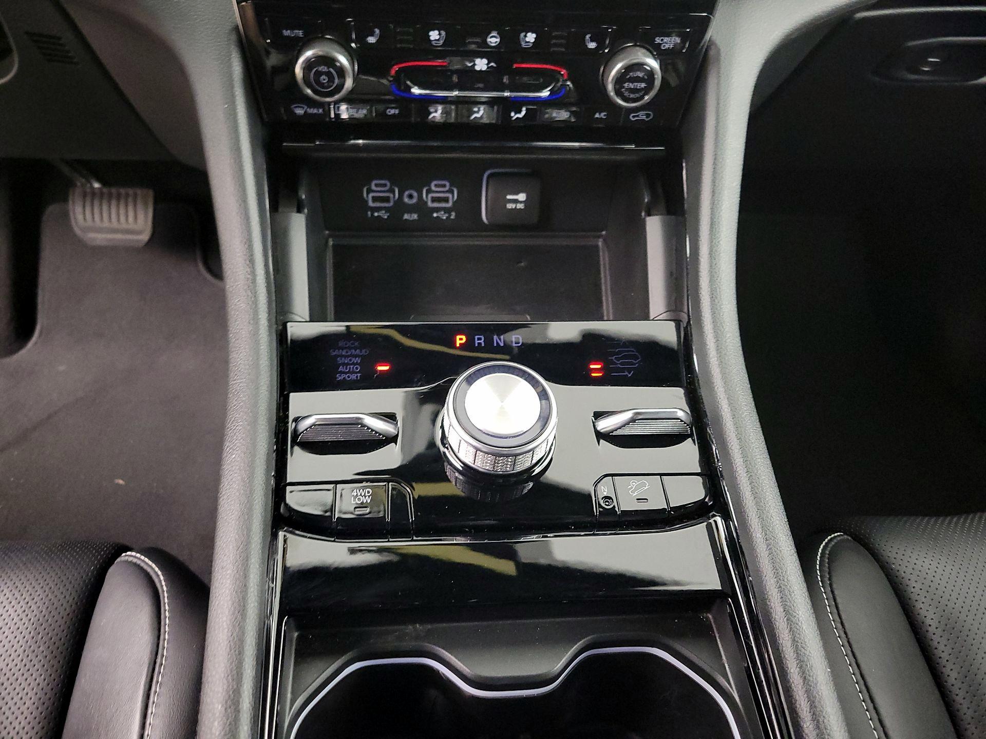 Thumbnail: 2023 Jeep Grand Cherokee - 18