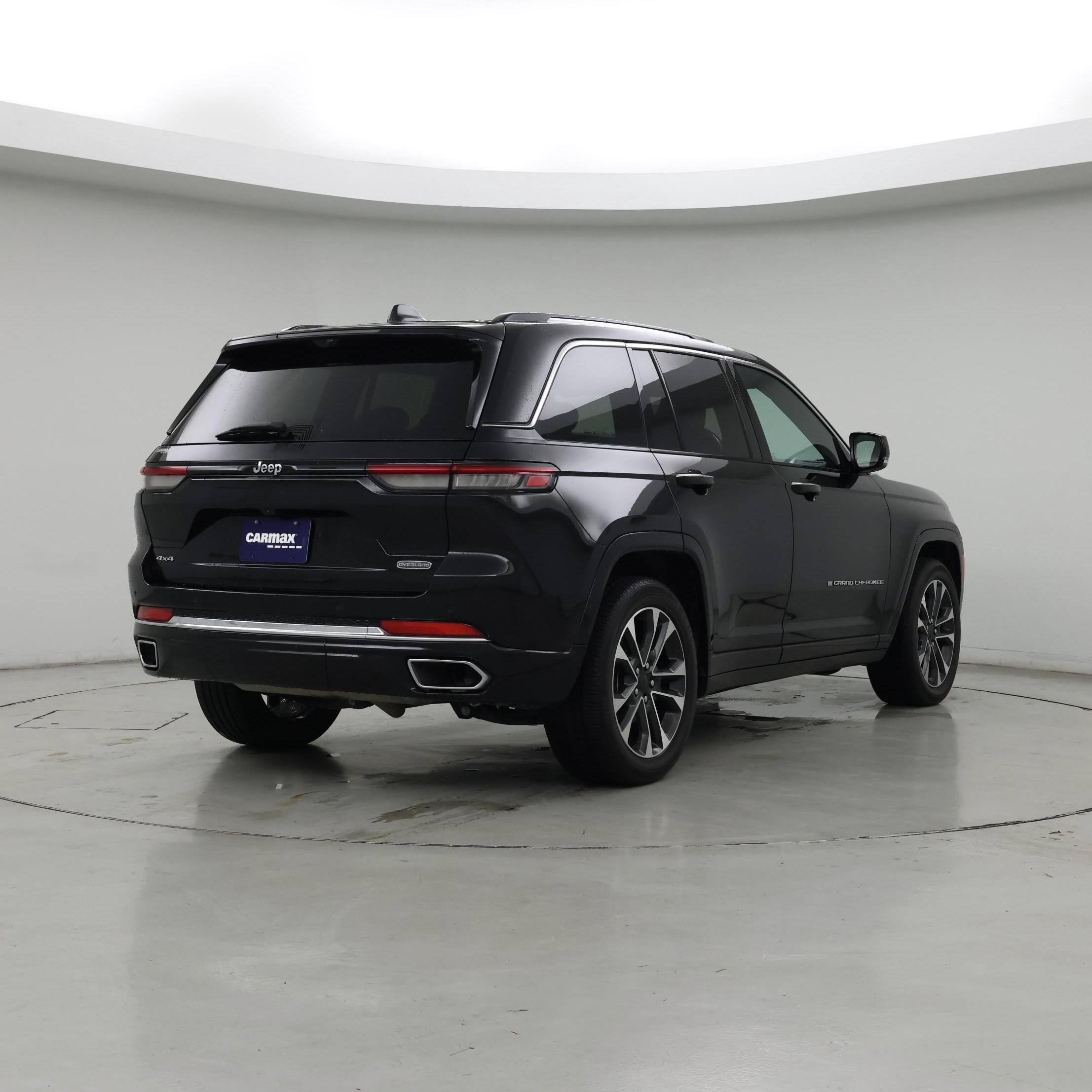 Thumbnail: 2023 Jeep Grand Cherokee - 8