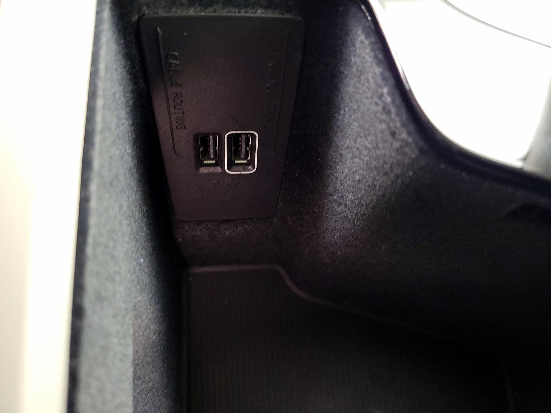 Thumbnail: 2021 Volvo XC60 - 19