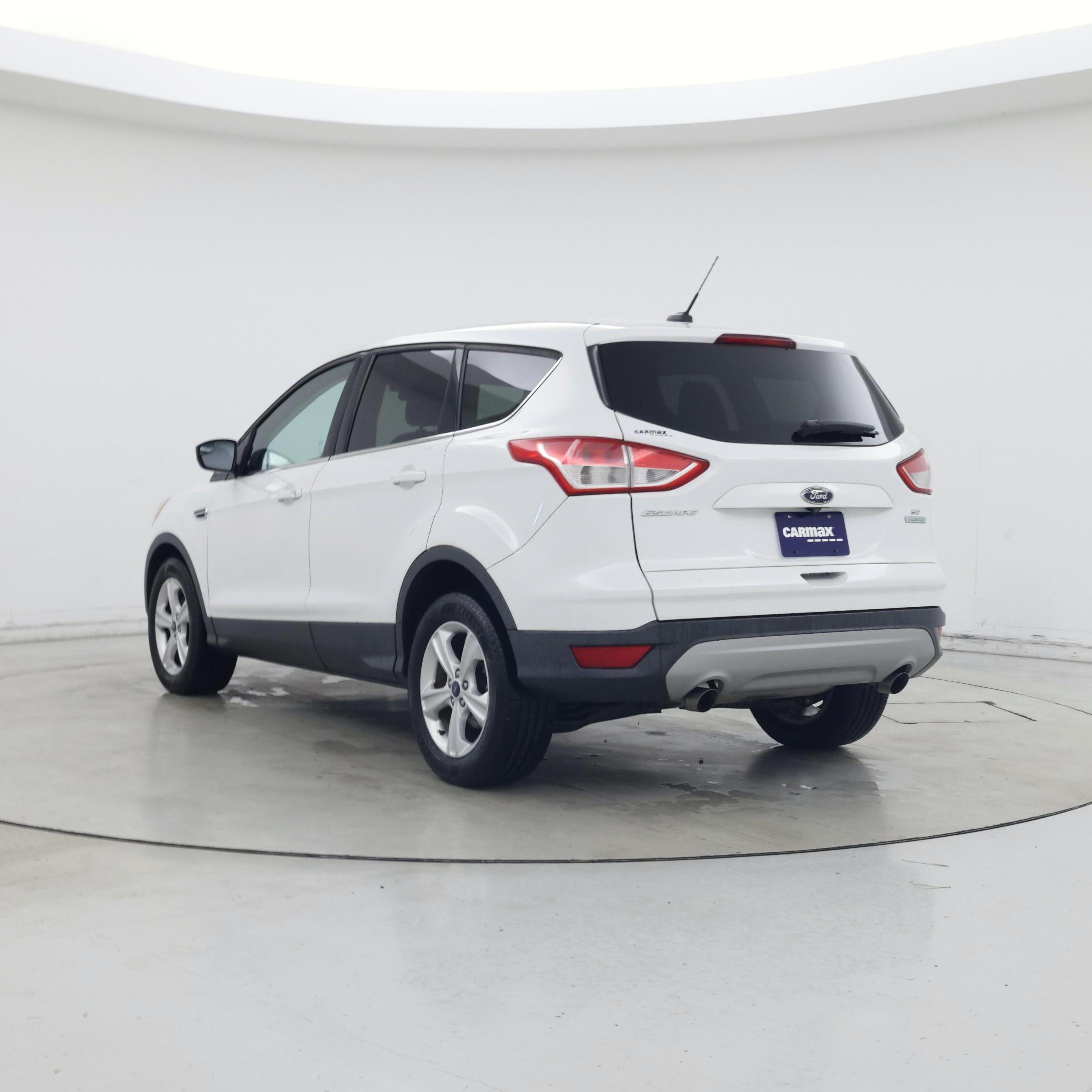 Thumbnail: 2015 Ford Escape - 2