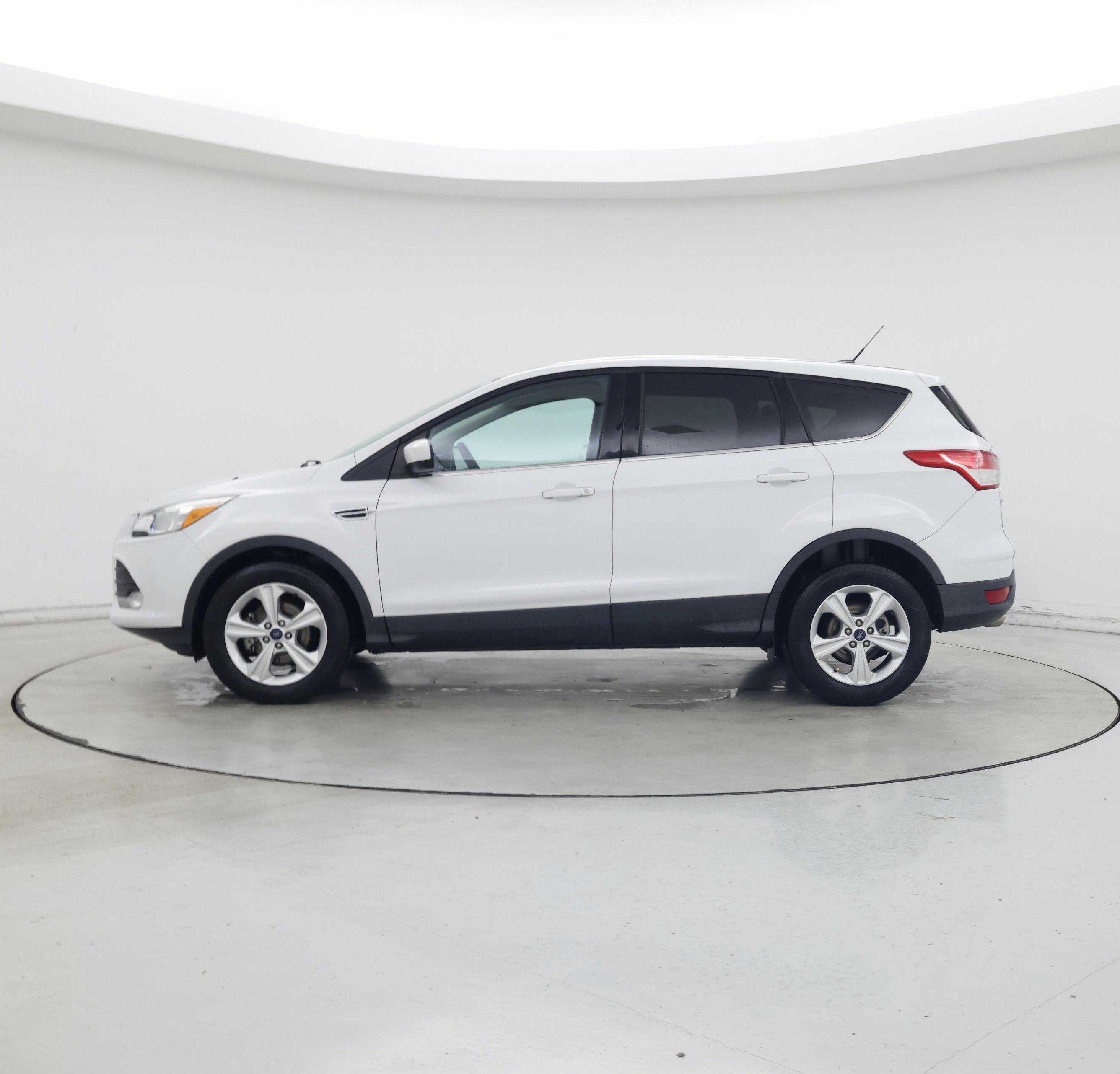 Thumbnail: 2015 Ford Escape - 3