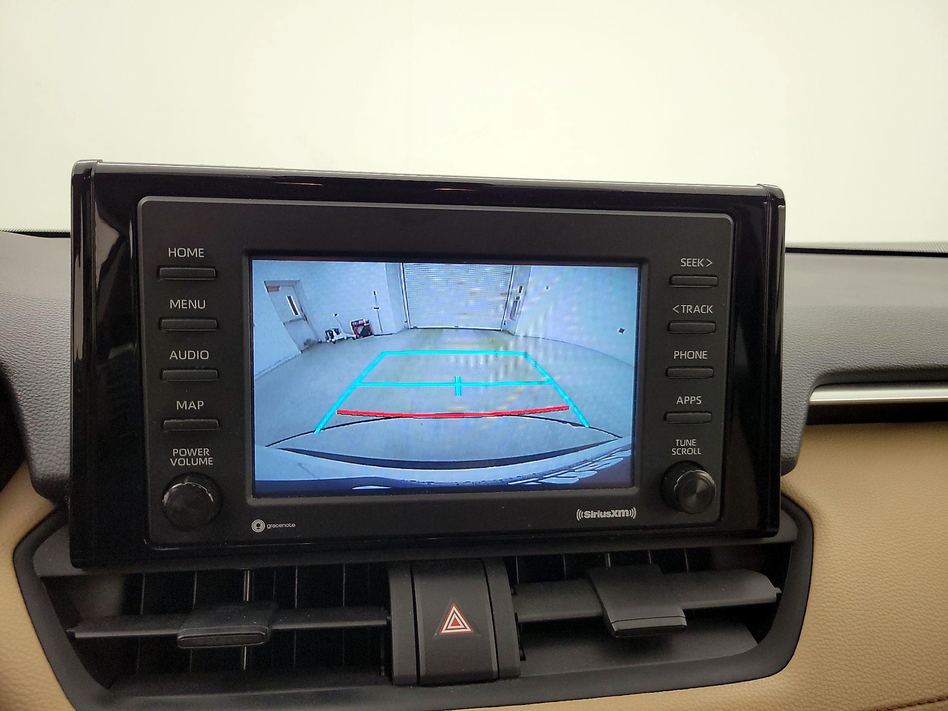 Thumbnail: 2020 Toyota RAV4 - 14