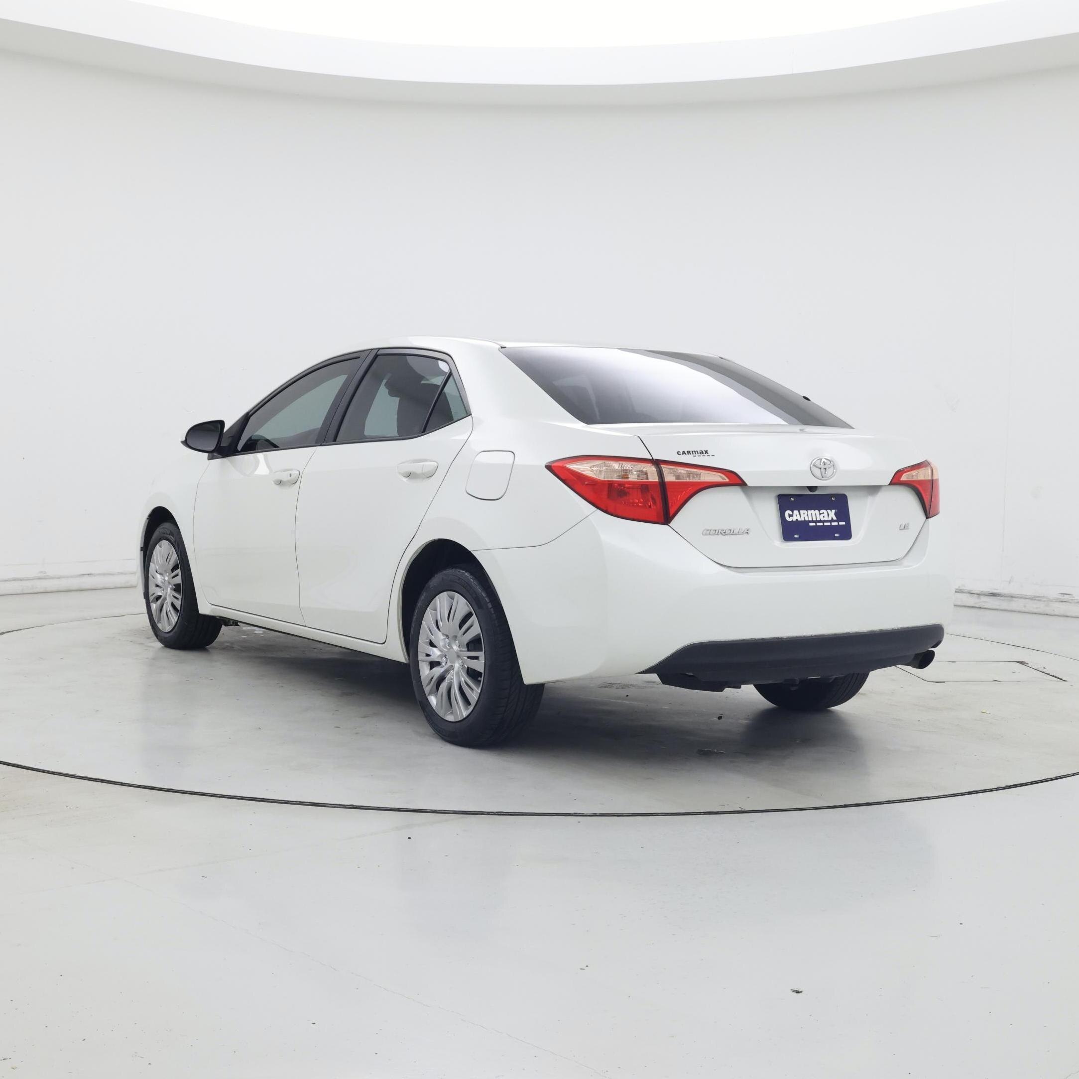 Thumbnail: 2018 Toyota Corolla - 2