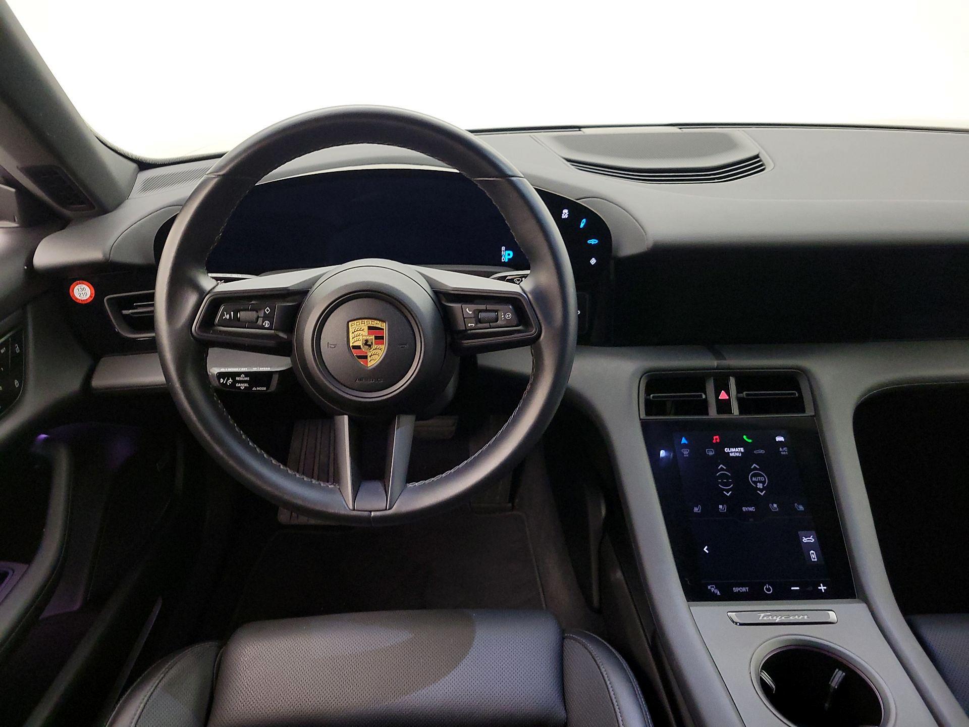 Thumbnail: 2021 Porsche Taycan - 10