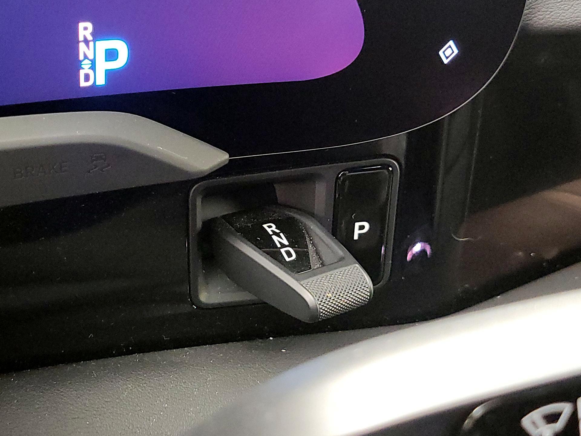 Thumbnail: 2021 Porsche Taycan - 18