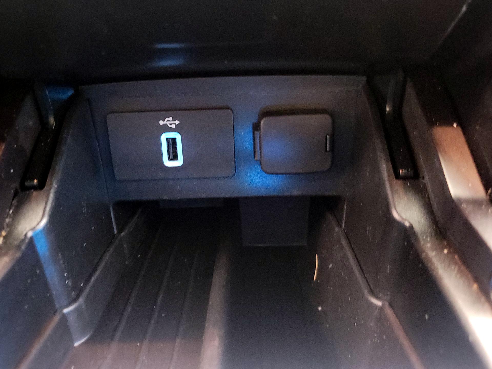 Thumbnail: 2017 Ford Explorer - 19