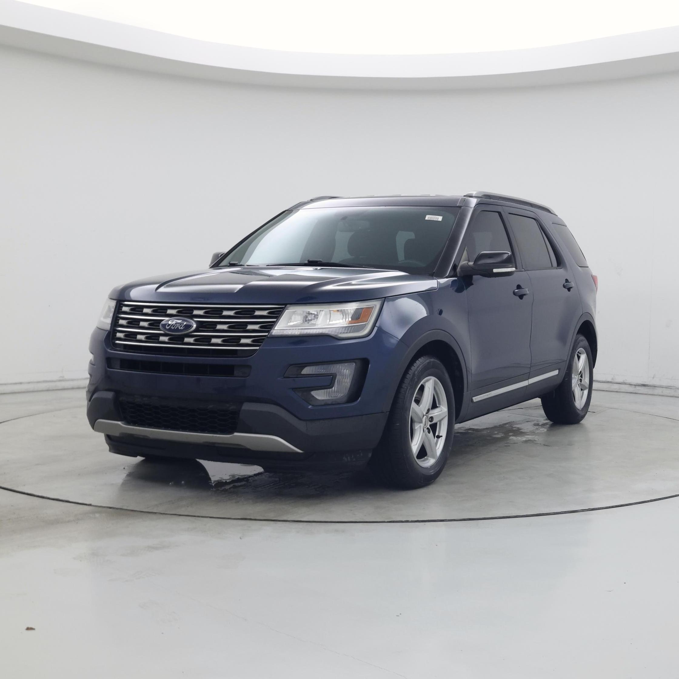 Thumbnail: 2017 Ford Explorer - 4